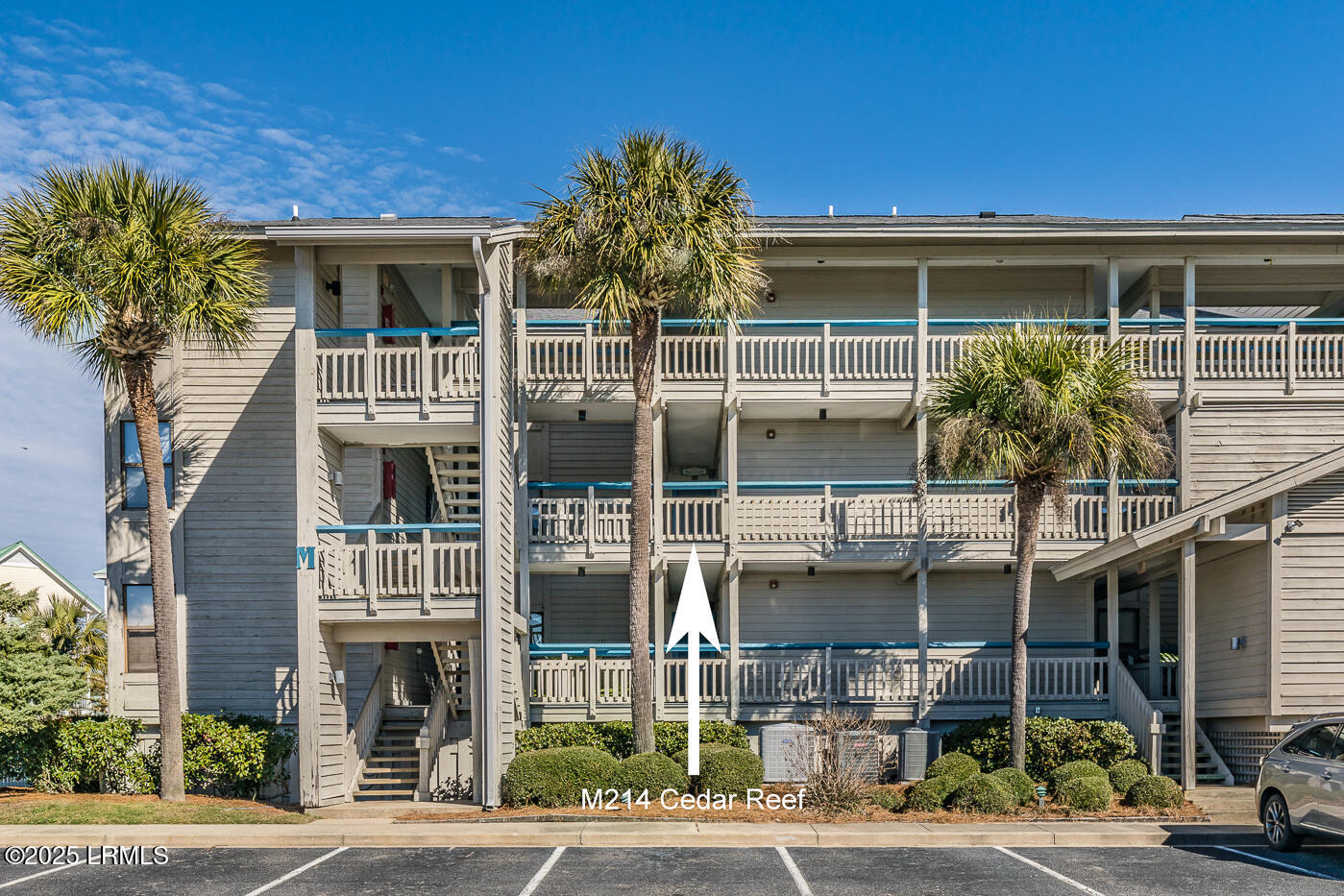 6 Harbor Drive N M214