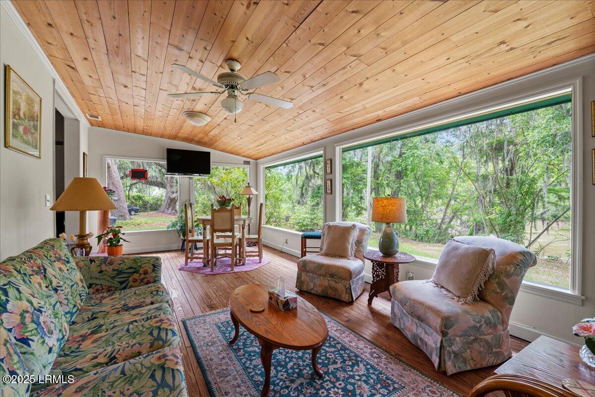 6747 Purrysburg Road