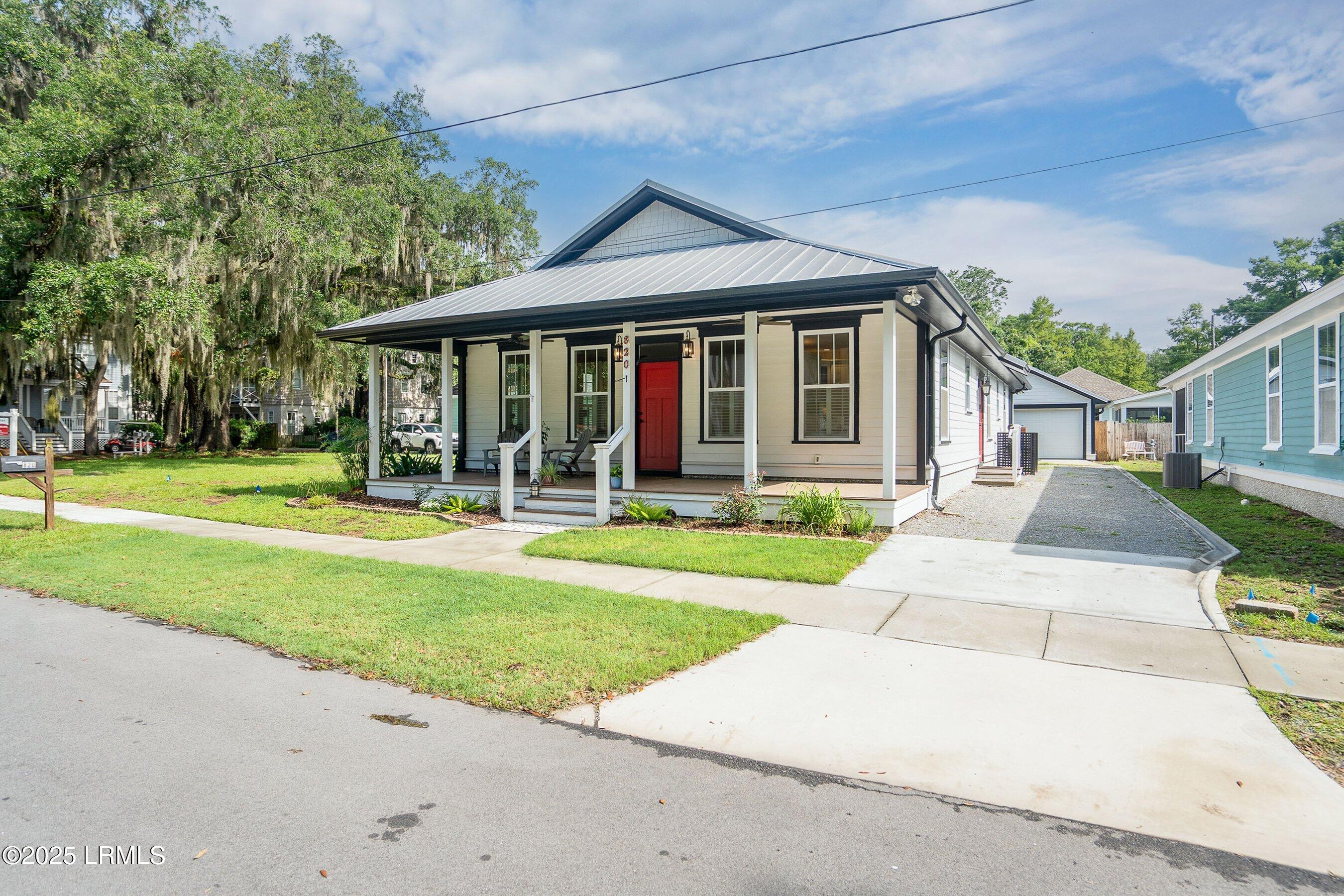 820 15th Street