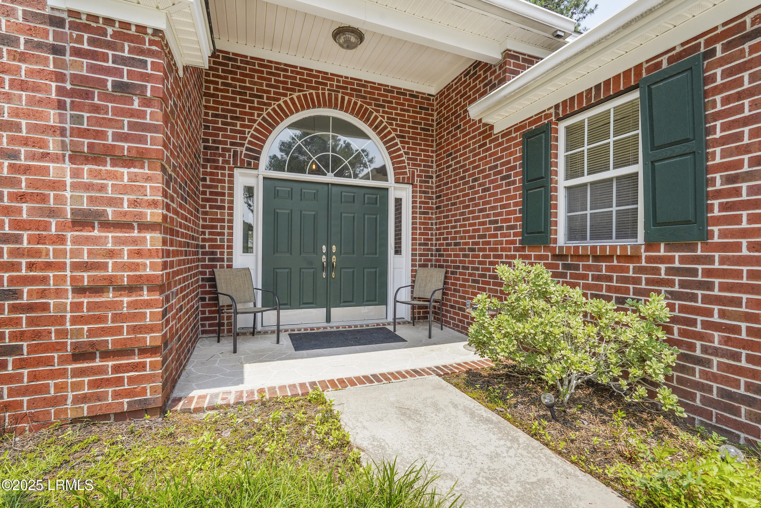 10 Saint George Circle