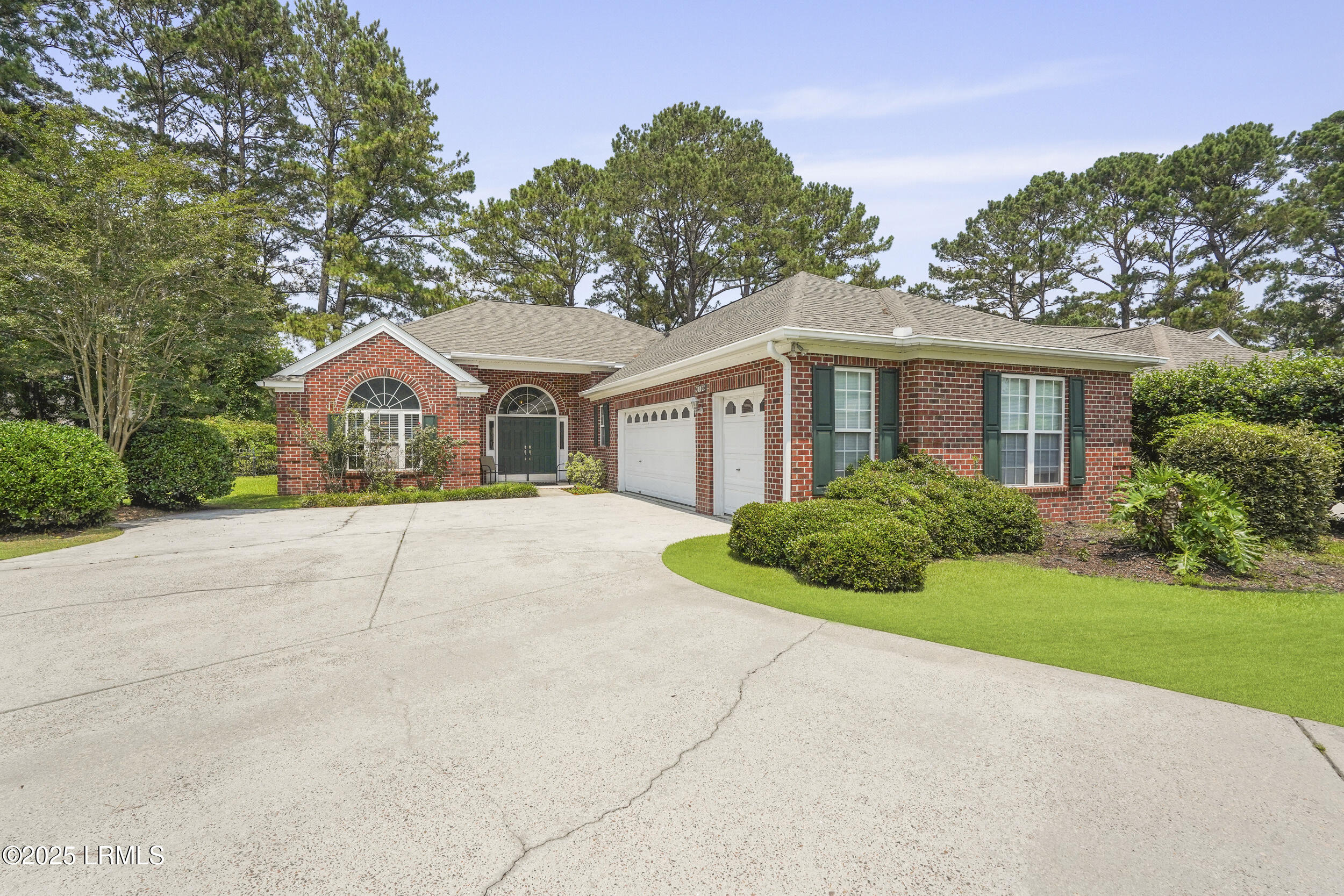 10 Saint George Circle