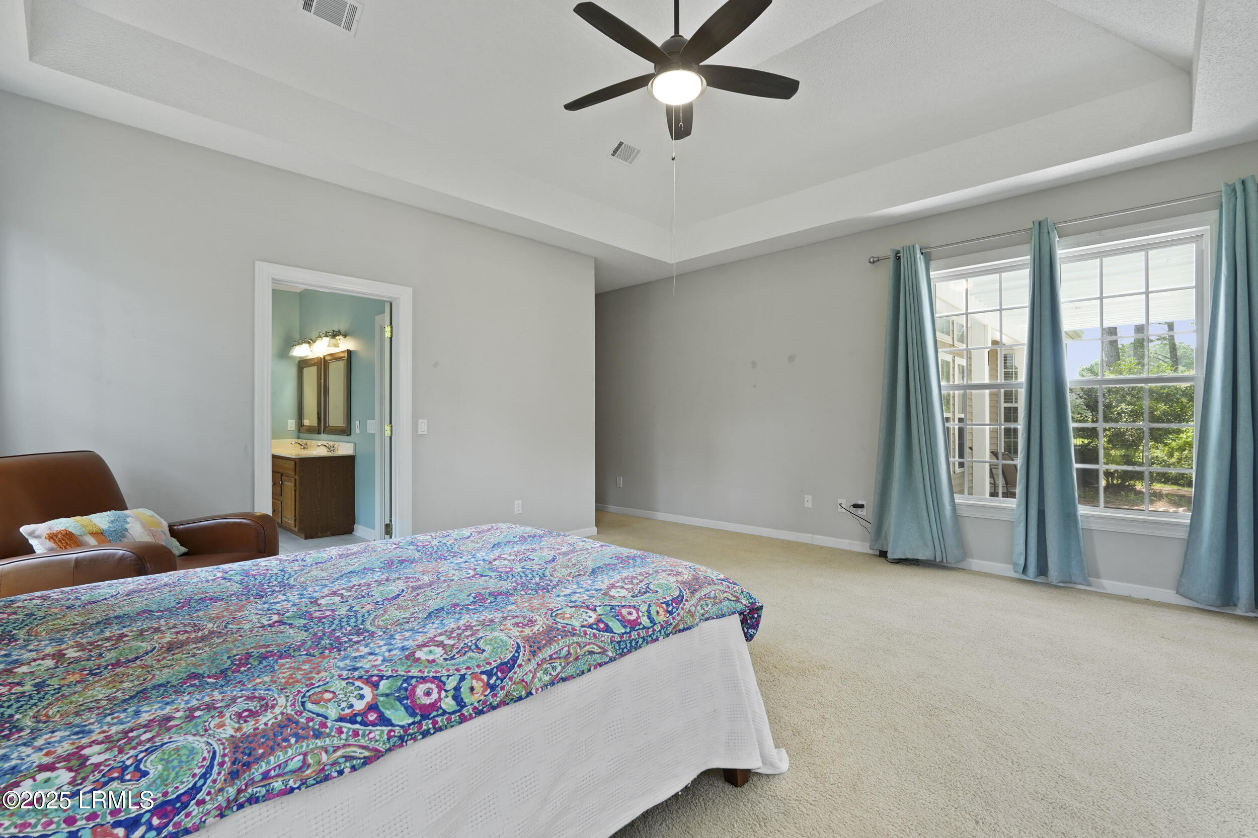 10 Saint George Circle