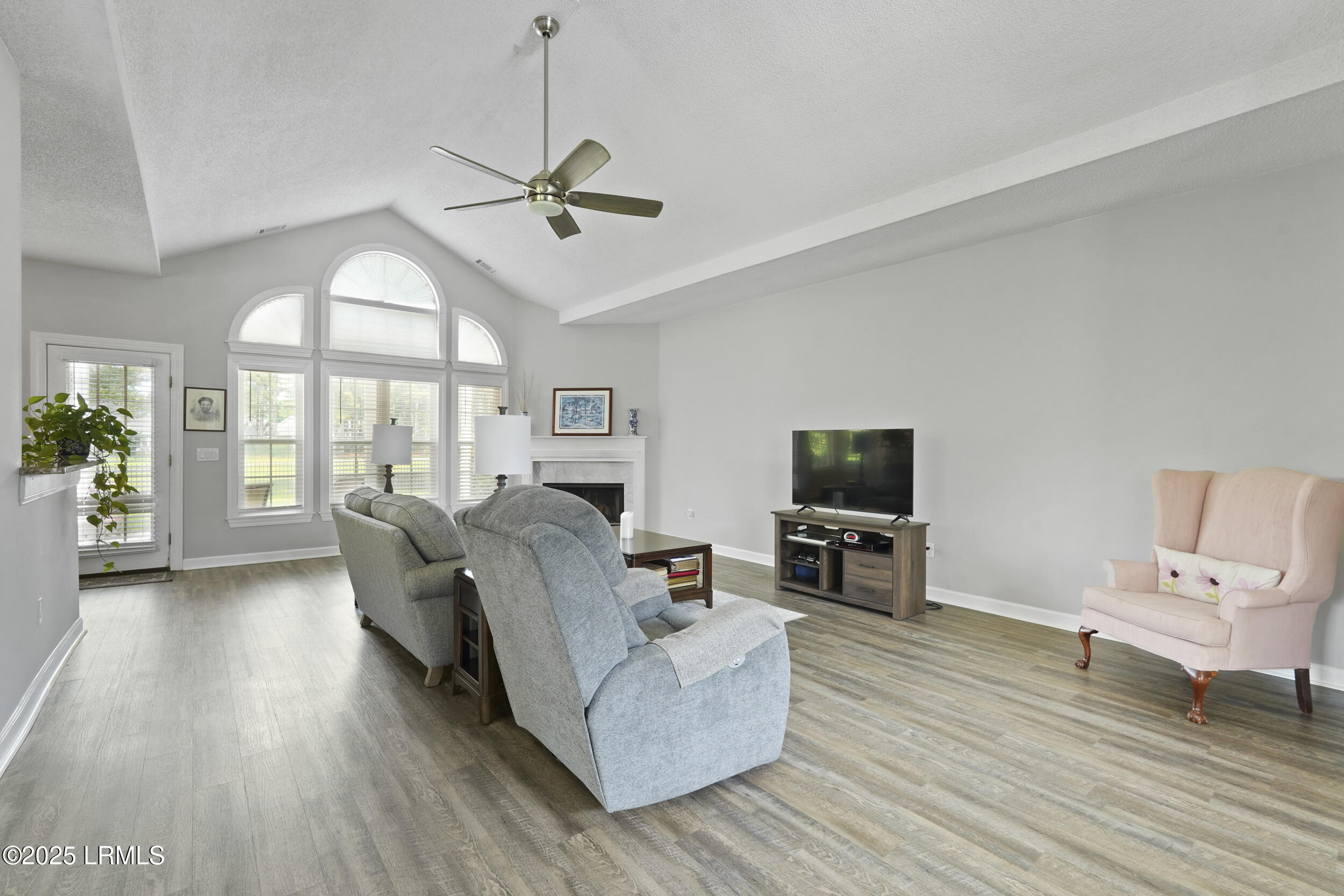 10 Saint George Circle