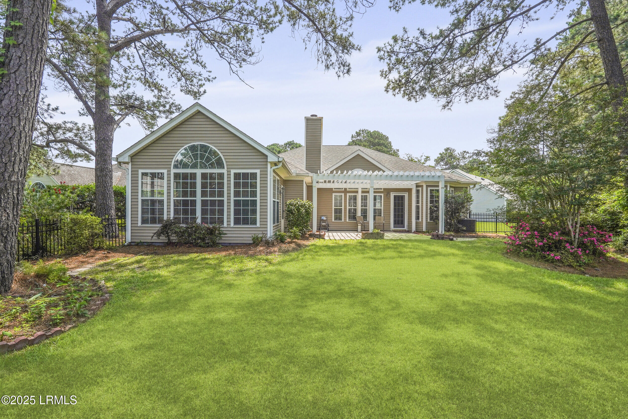 10 Saint George Circle