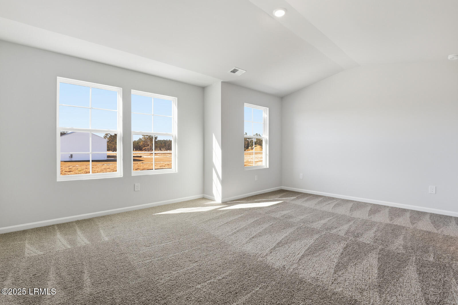 22 Concourse Drive
