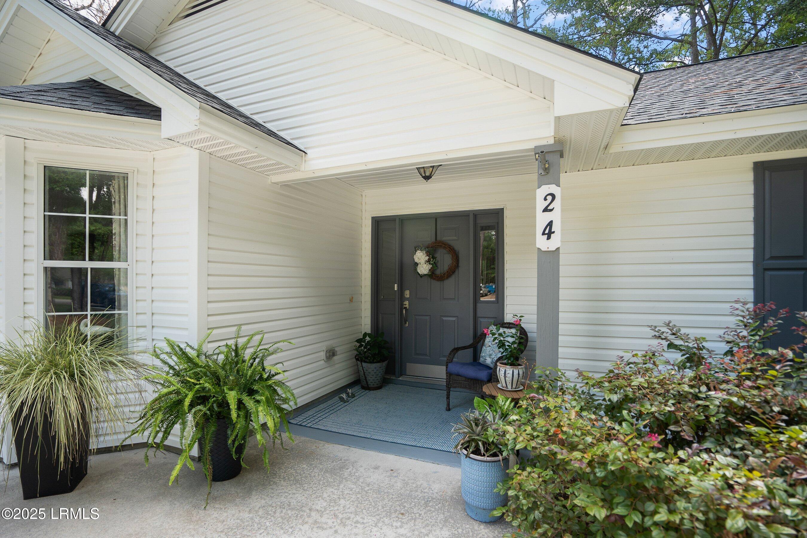 24 Thomas Sumter Street