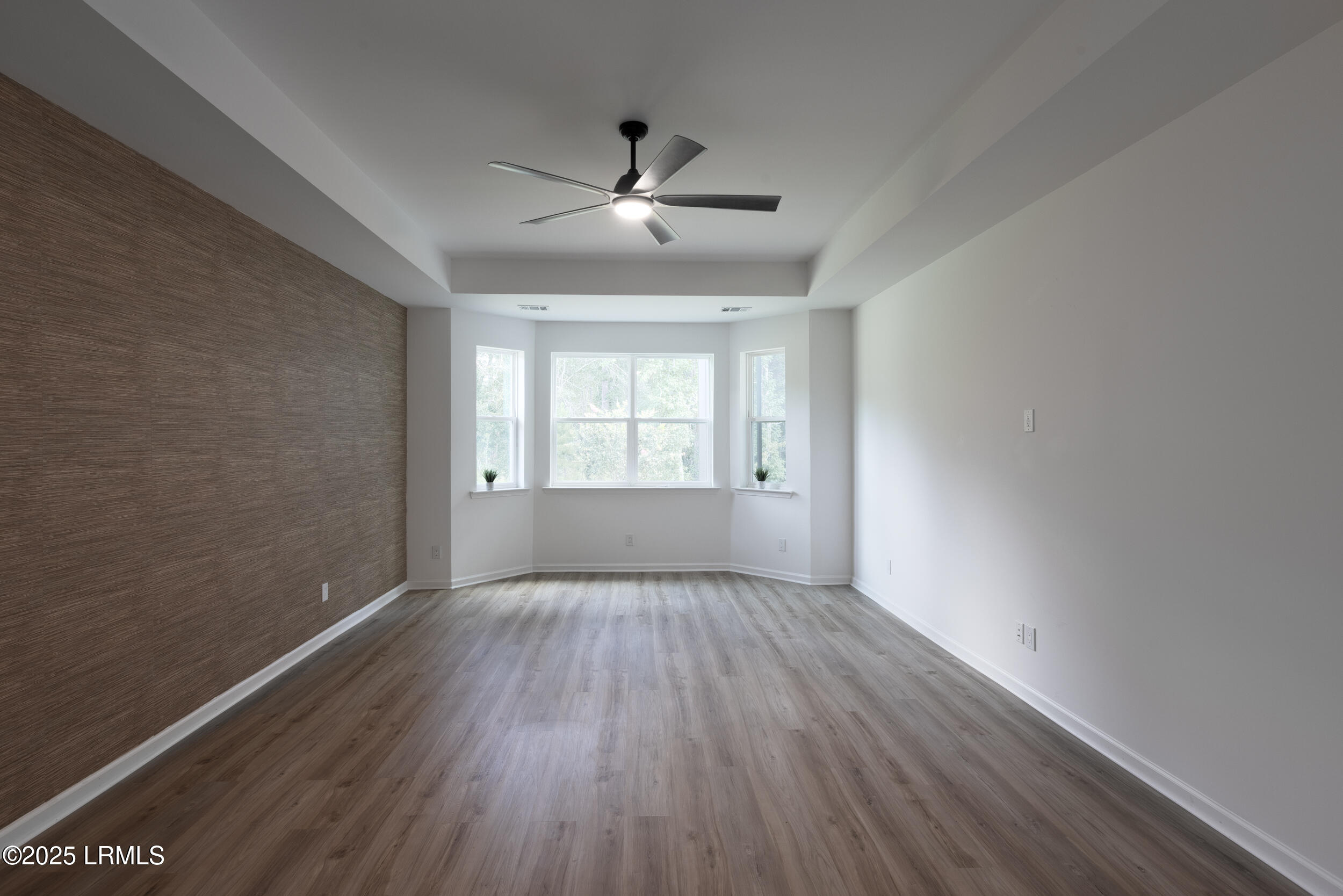 510 Horizon Court