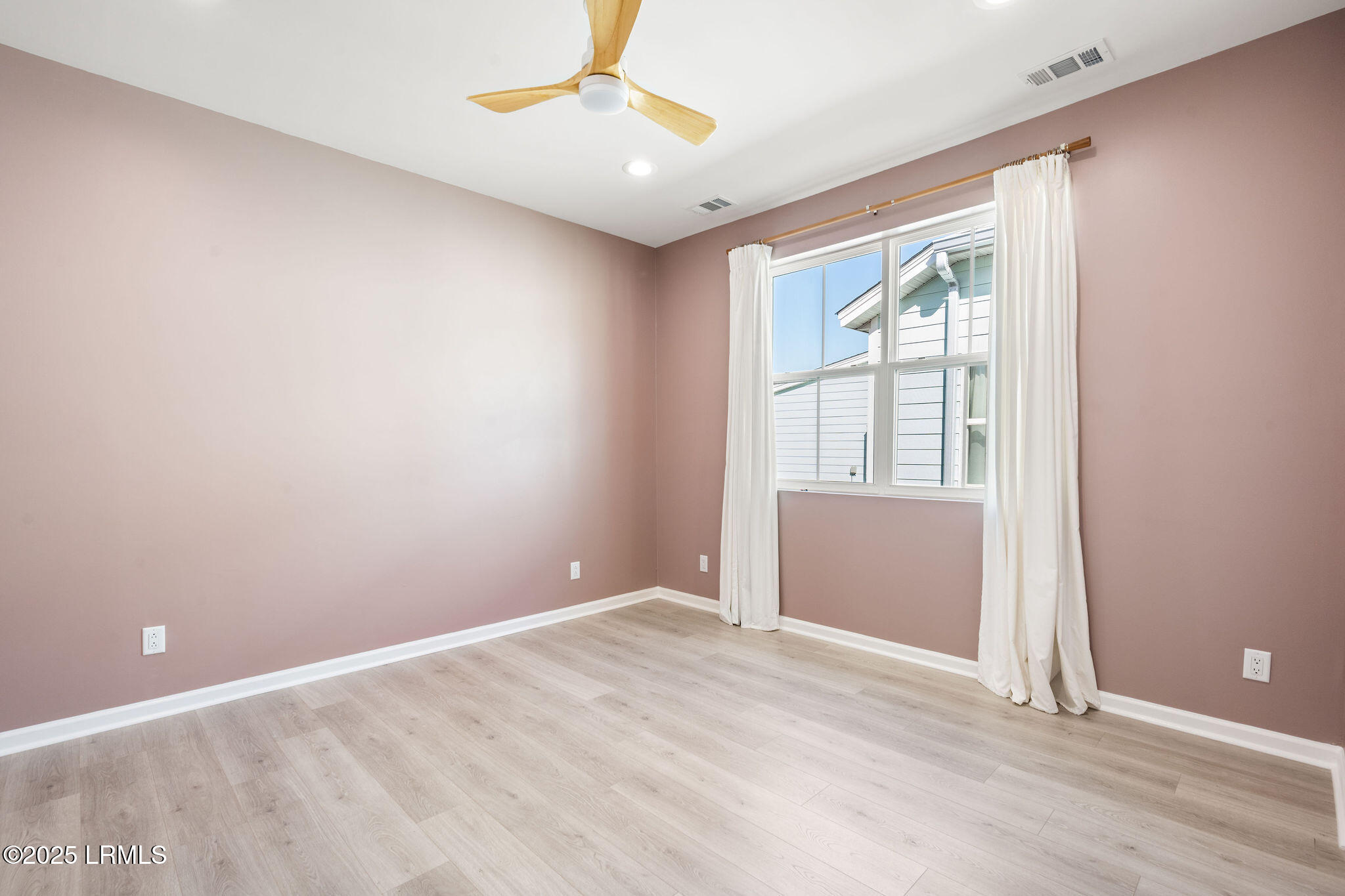 152 Caribbean Soul Avenue 102