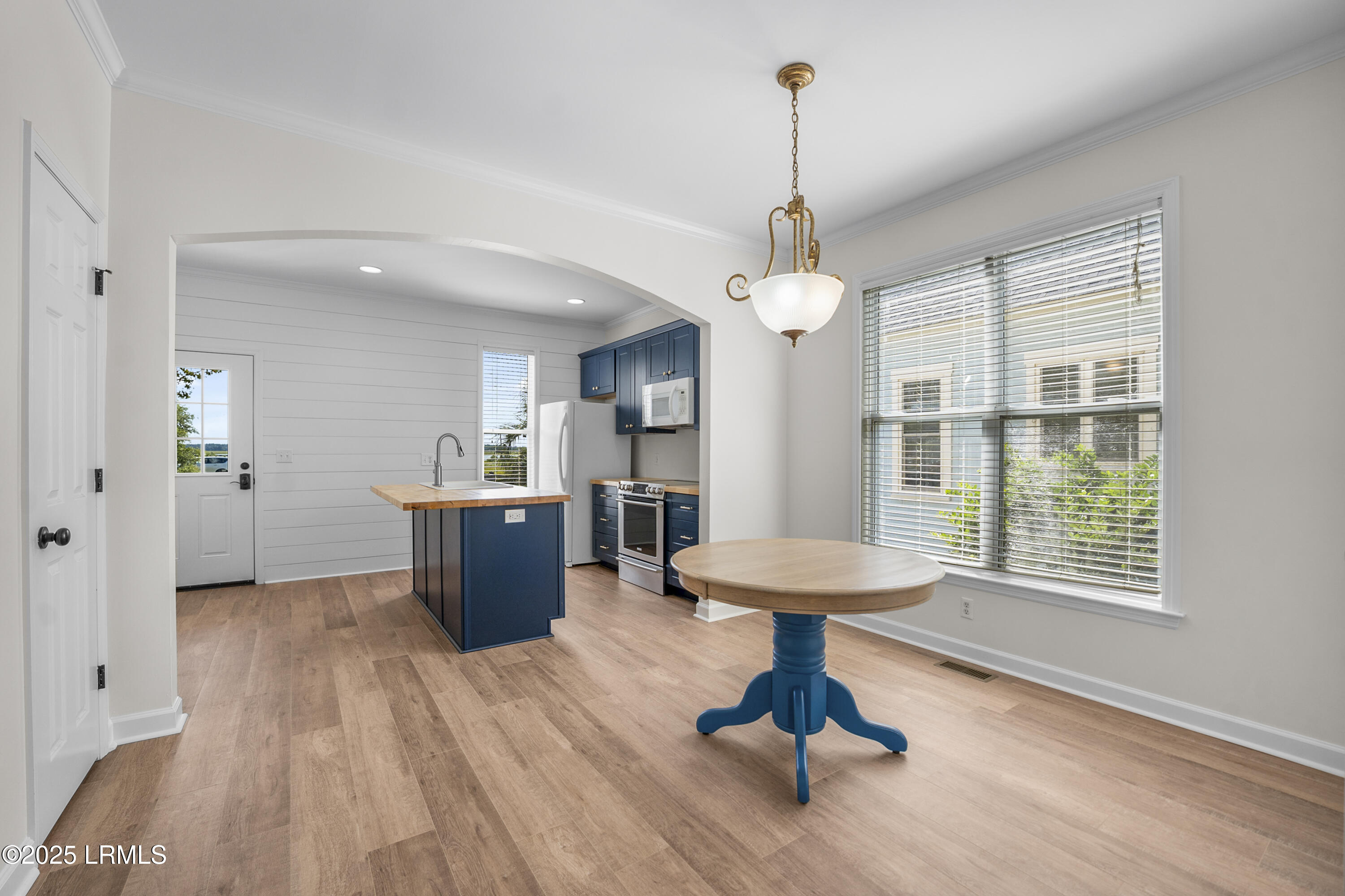 1005 9th Street