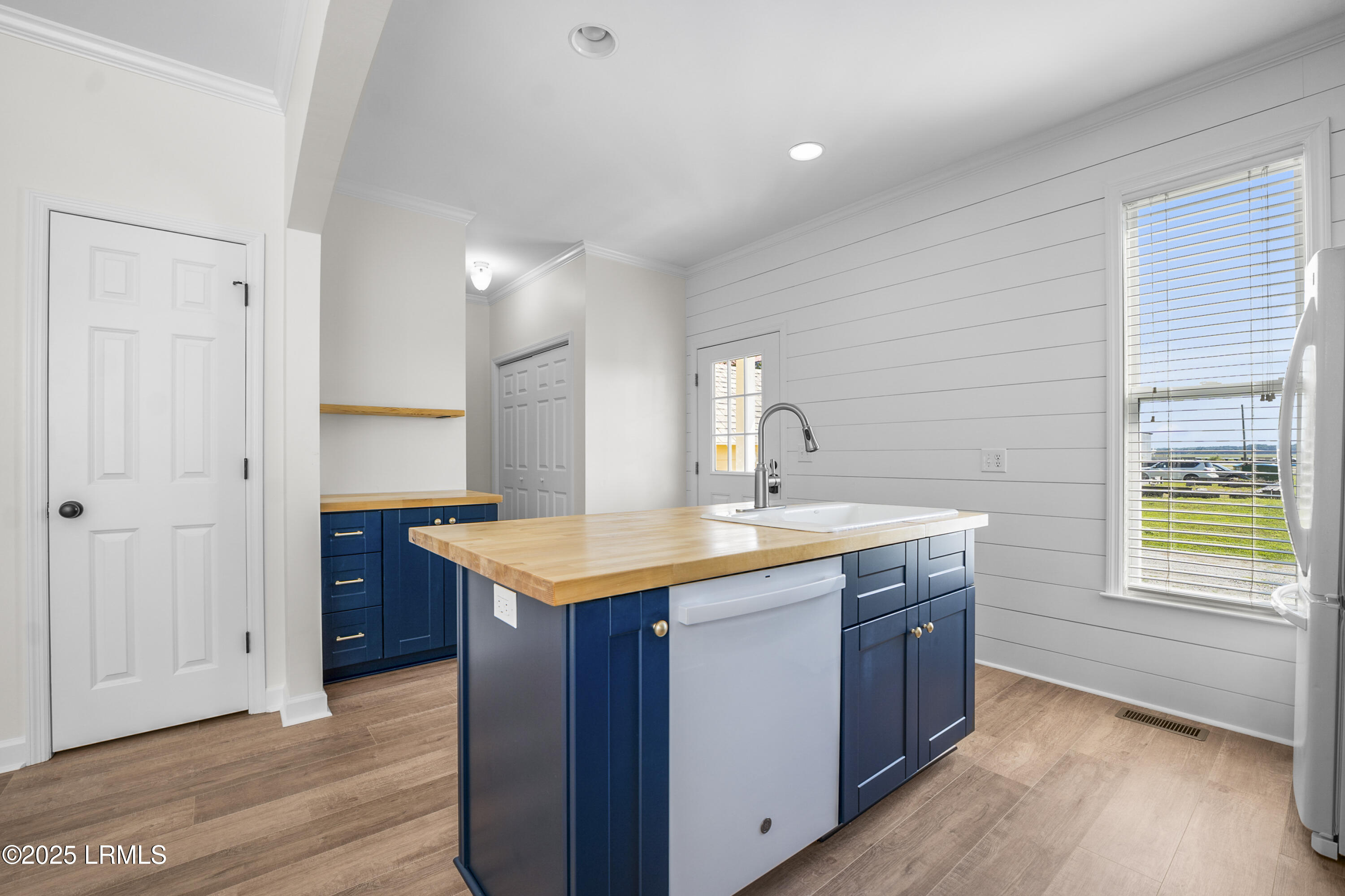 1005 9th Street