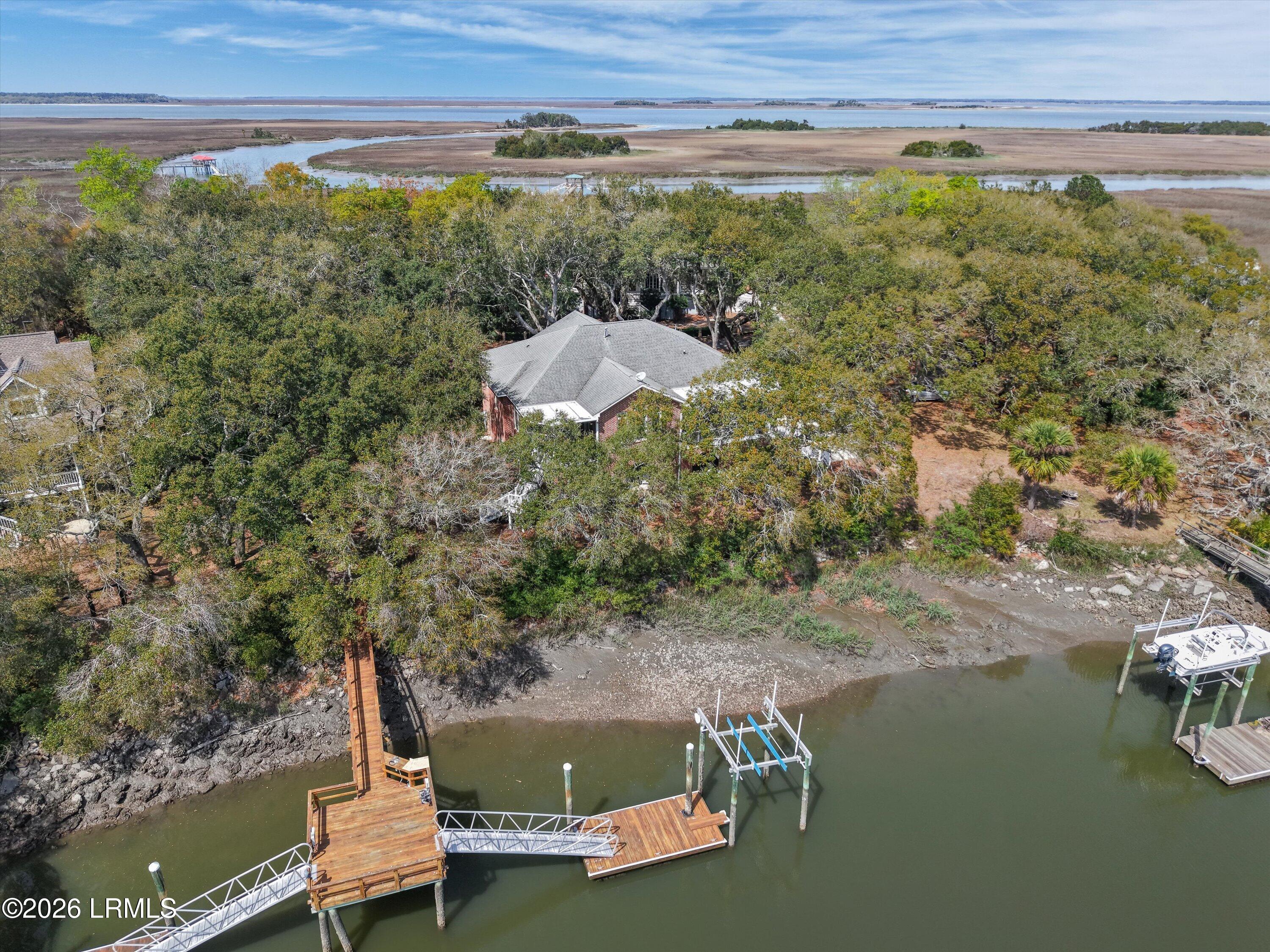 370 Fripp Point Road, St. Helena Island