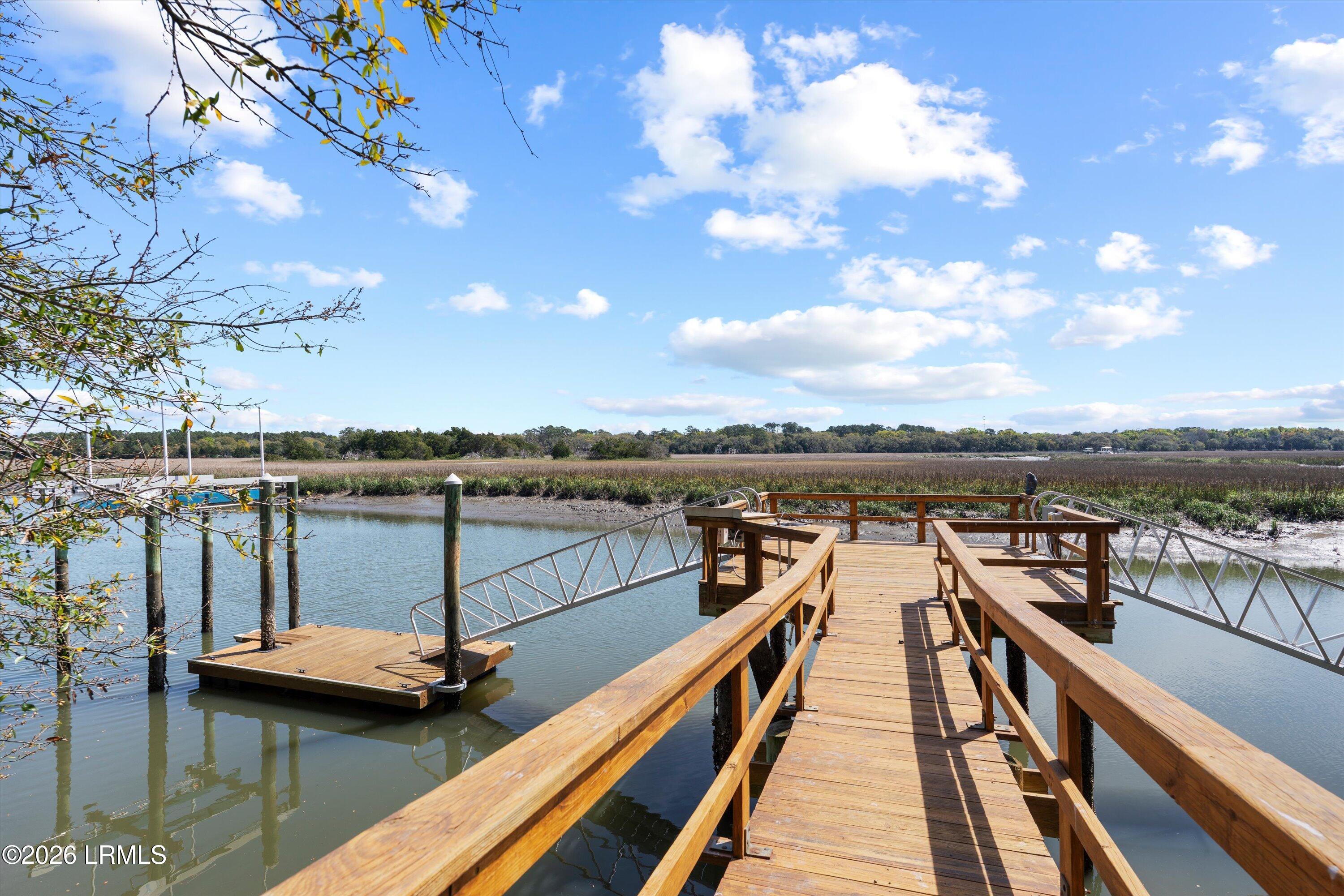 370 Fripp Point Road, St. Helena Island