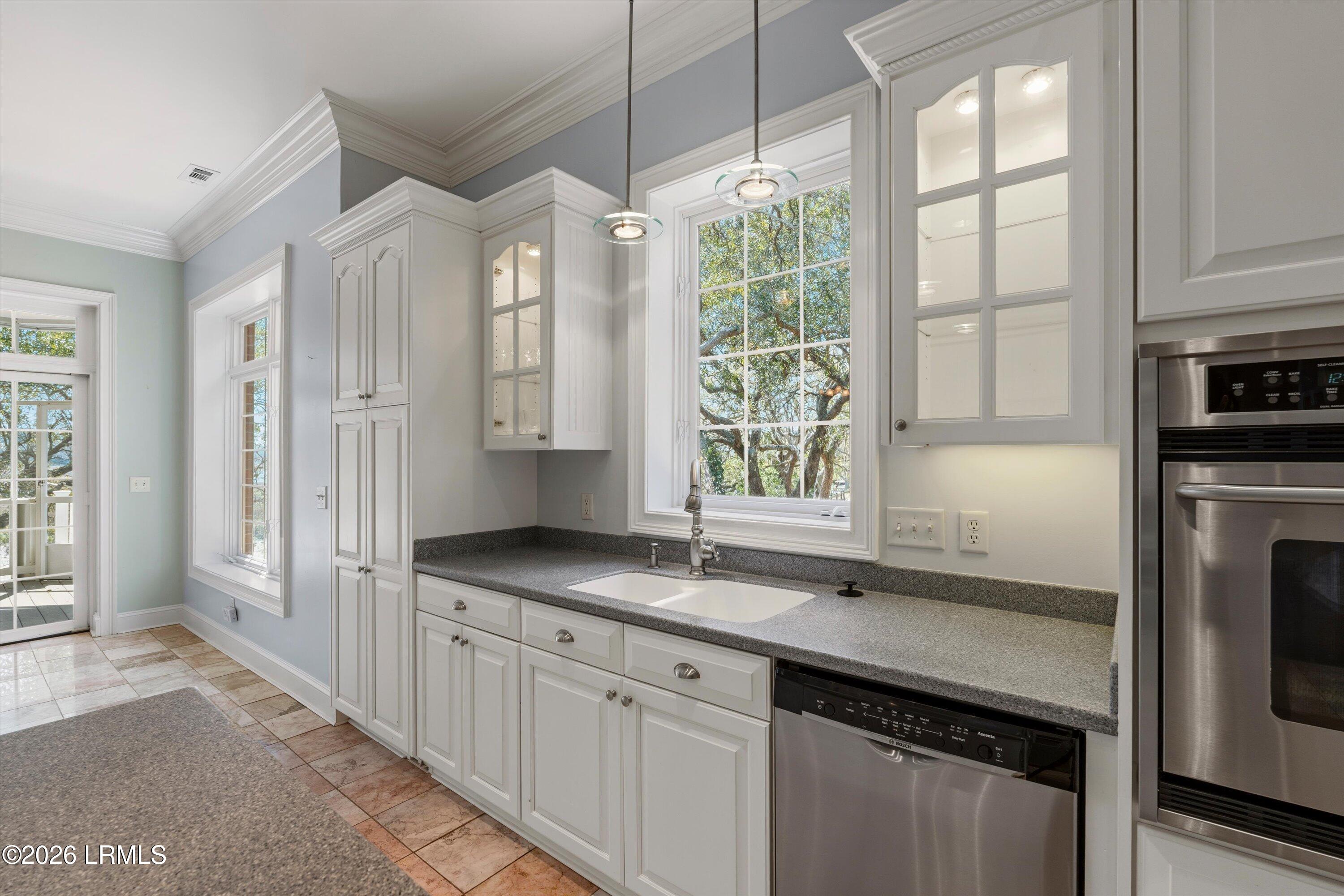 370 Fripp Point Road, St. Helena Island