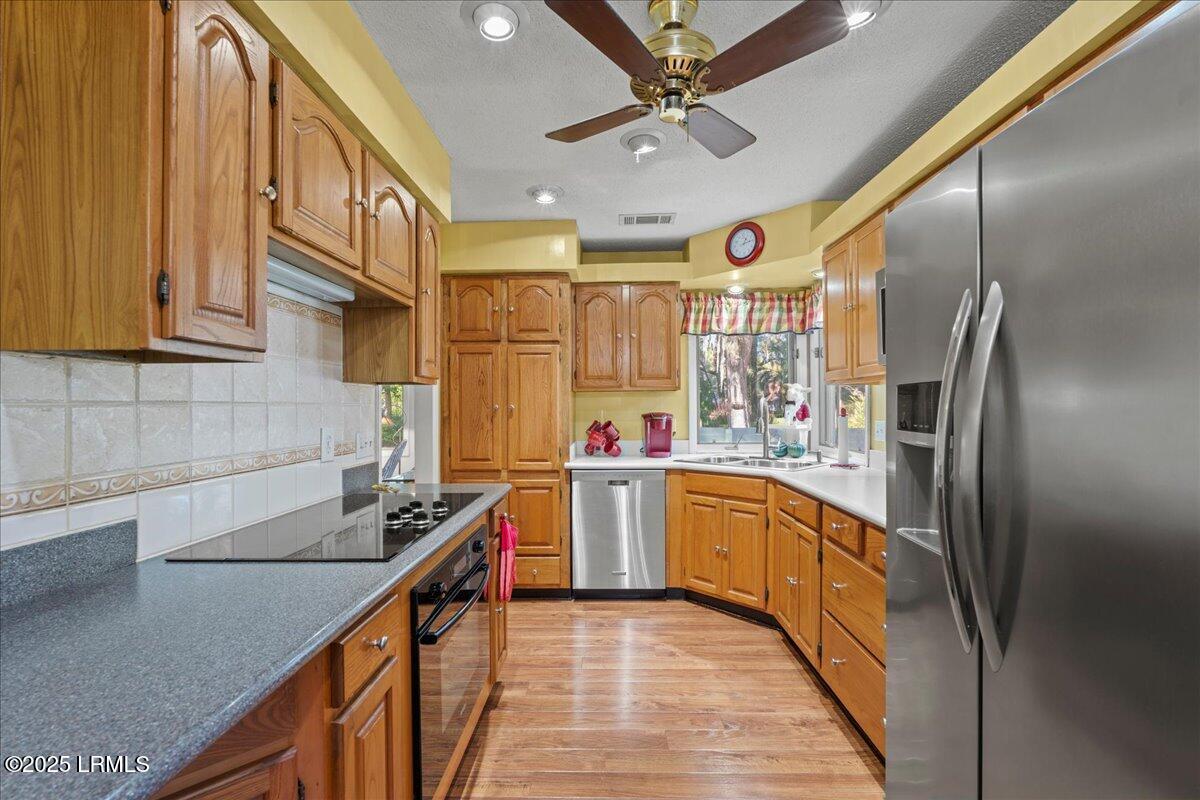 31 Chesterfield Lake Drive