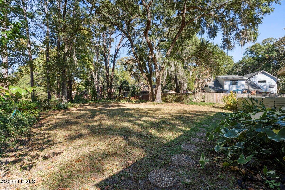 31 Chesterfield Lake Drive