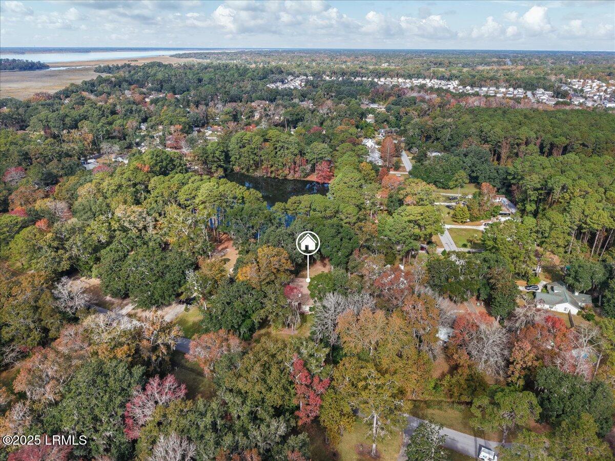 31 Chesterfield Lake Drive