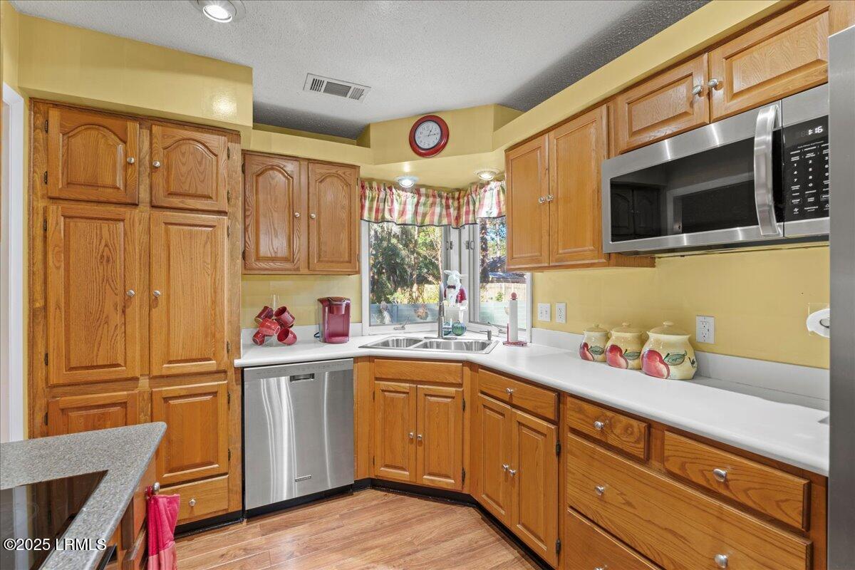 31 Chesterfield Lake Drive