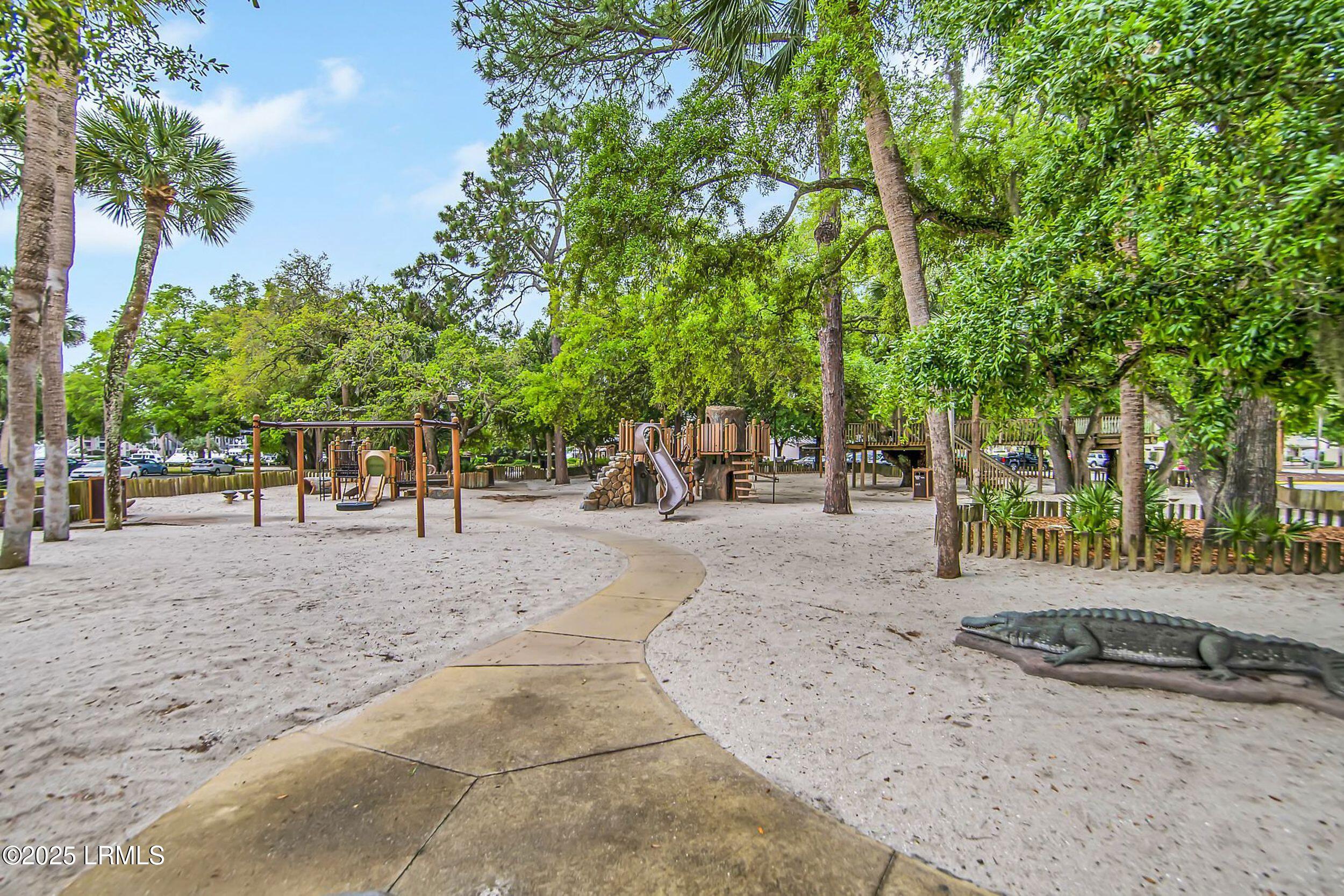 17 Lake Forest Drive 3348