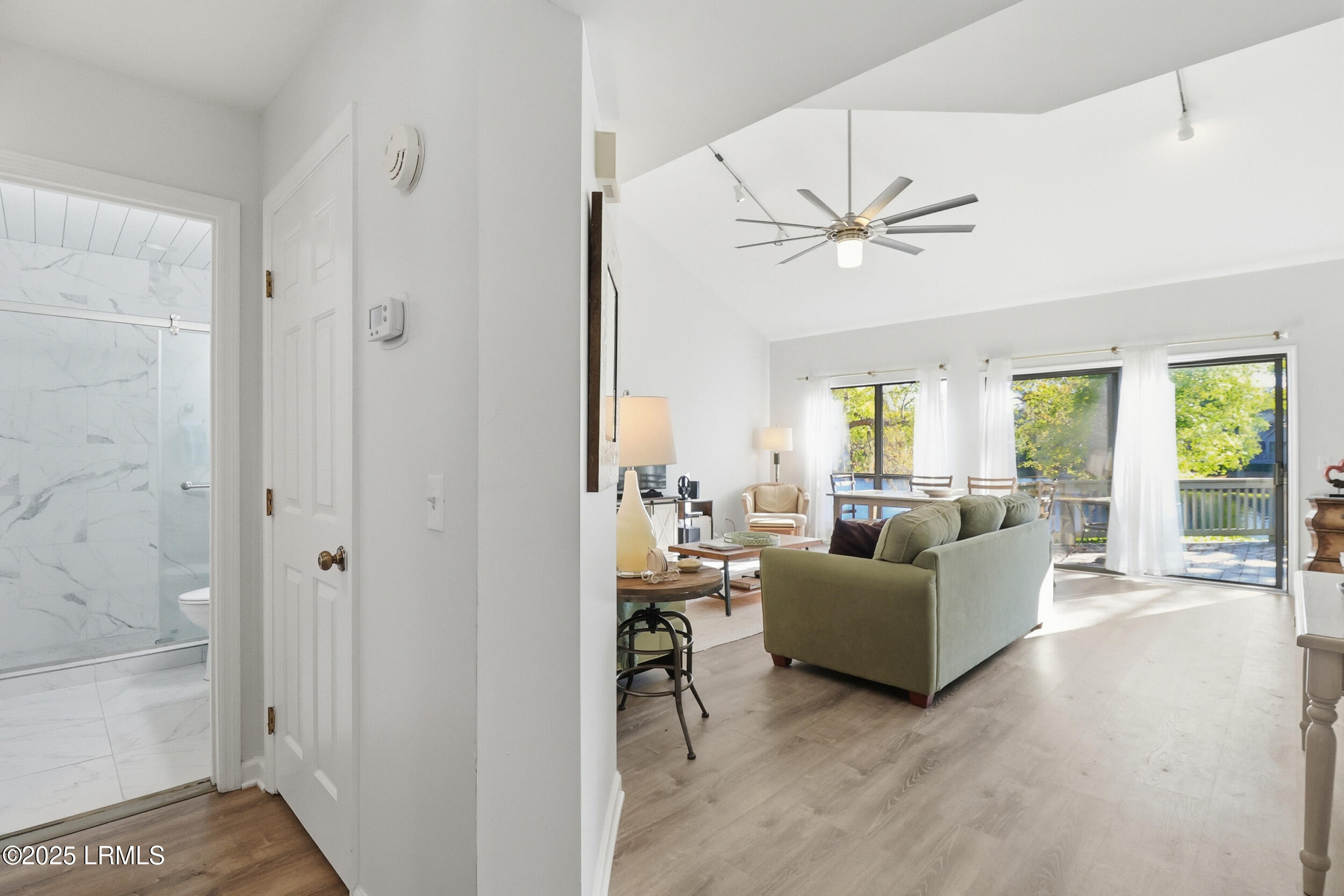 17 Lake Forest Drive 3348