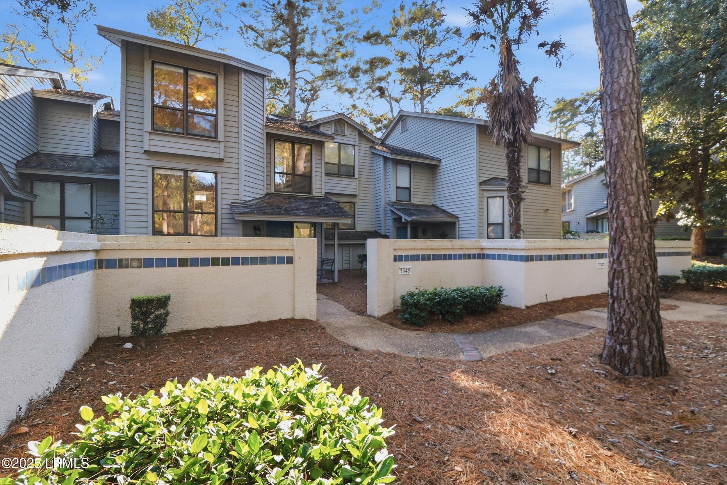 17 Lake Forest Drive 3348