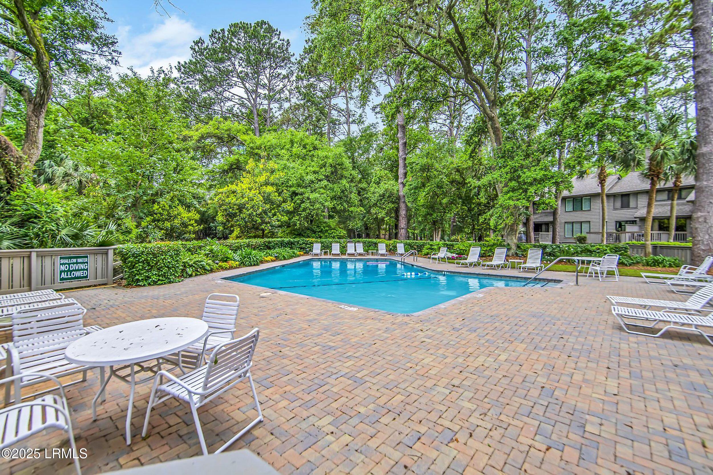 17 Lake Forest Drive 3348