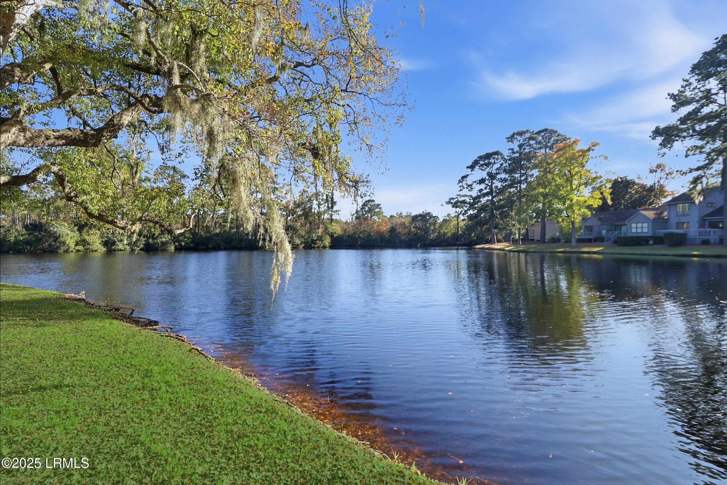 17 Lake Forest Drive 3348