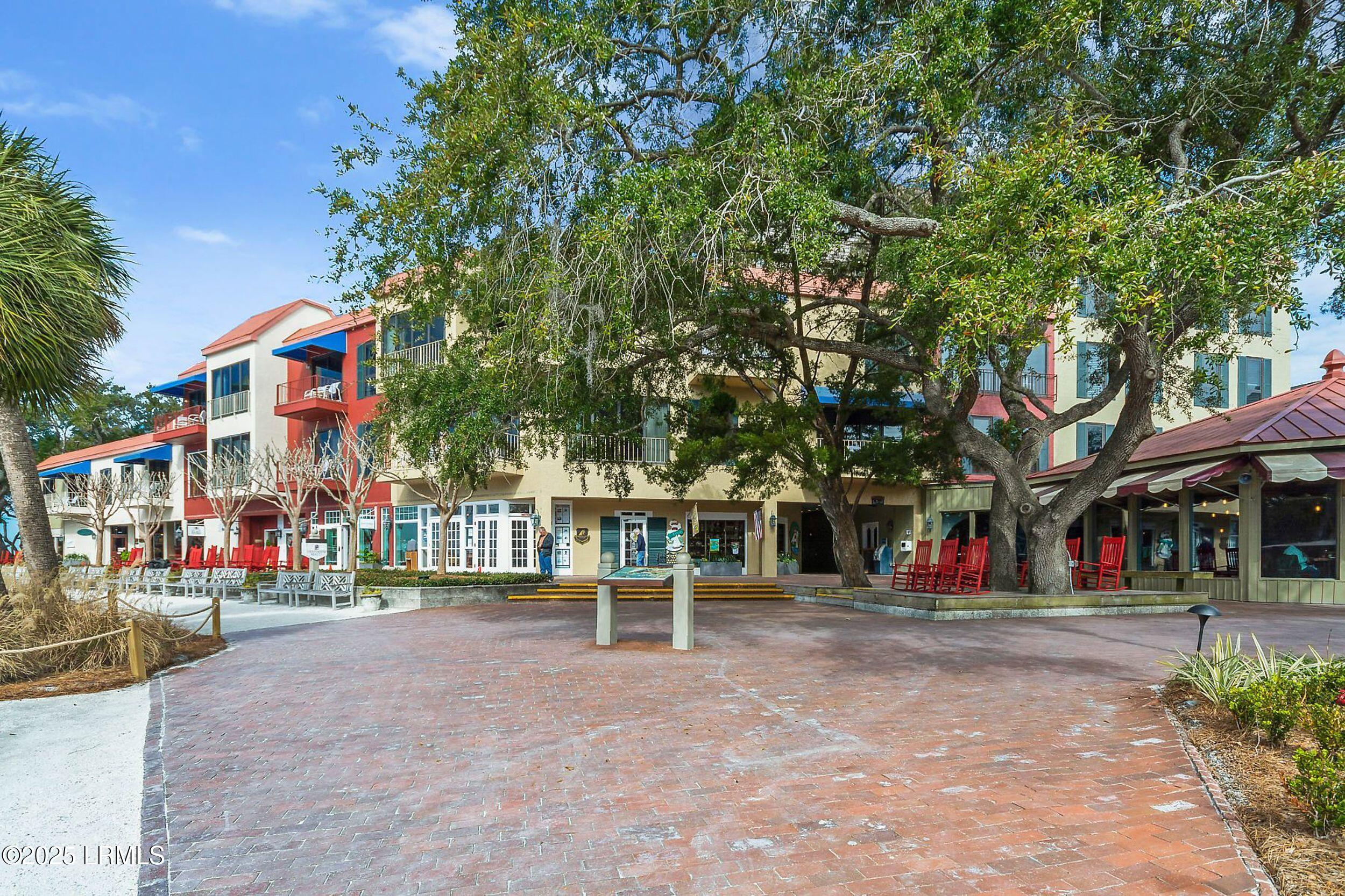 17 Lake Forest Drive 3348