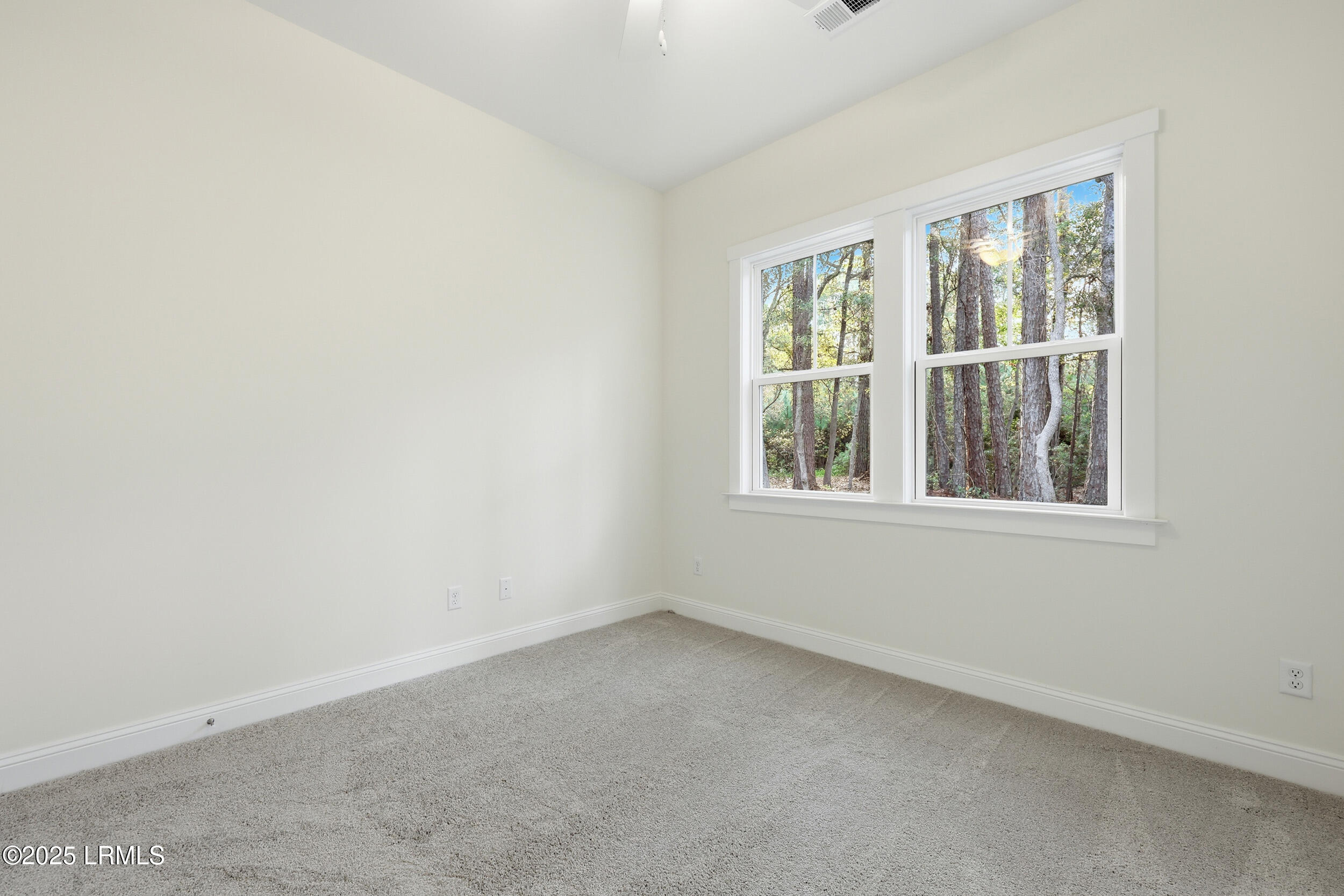 23 Thomas Sumter Street