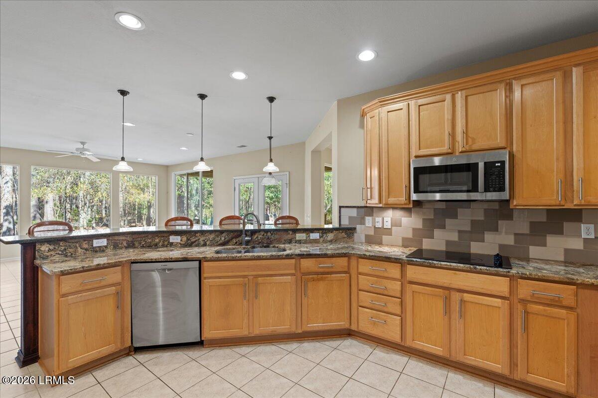 171 Hampton Circle