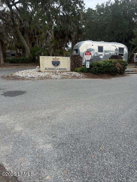 43 Jenkins Island Road 25
