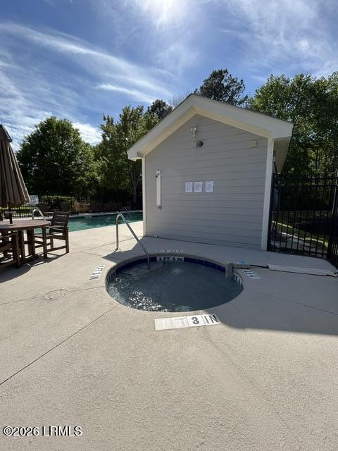 6 Ironwood Circle