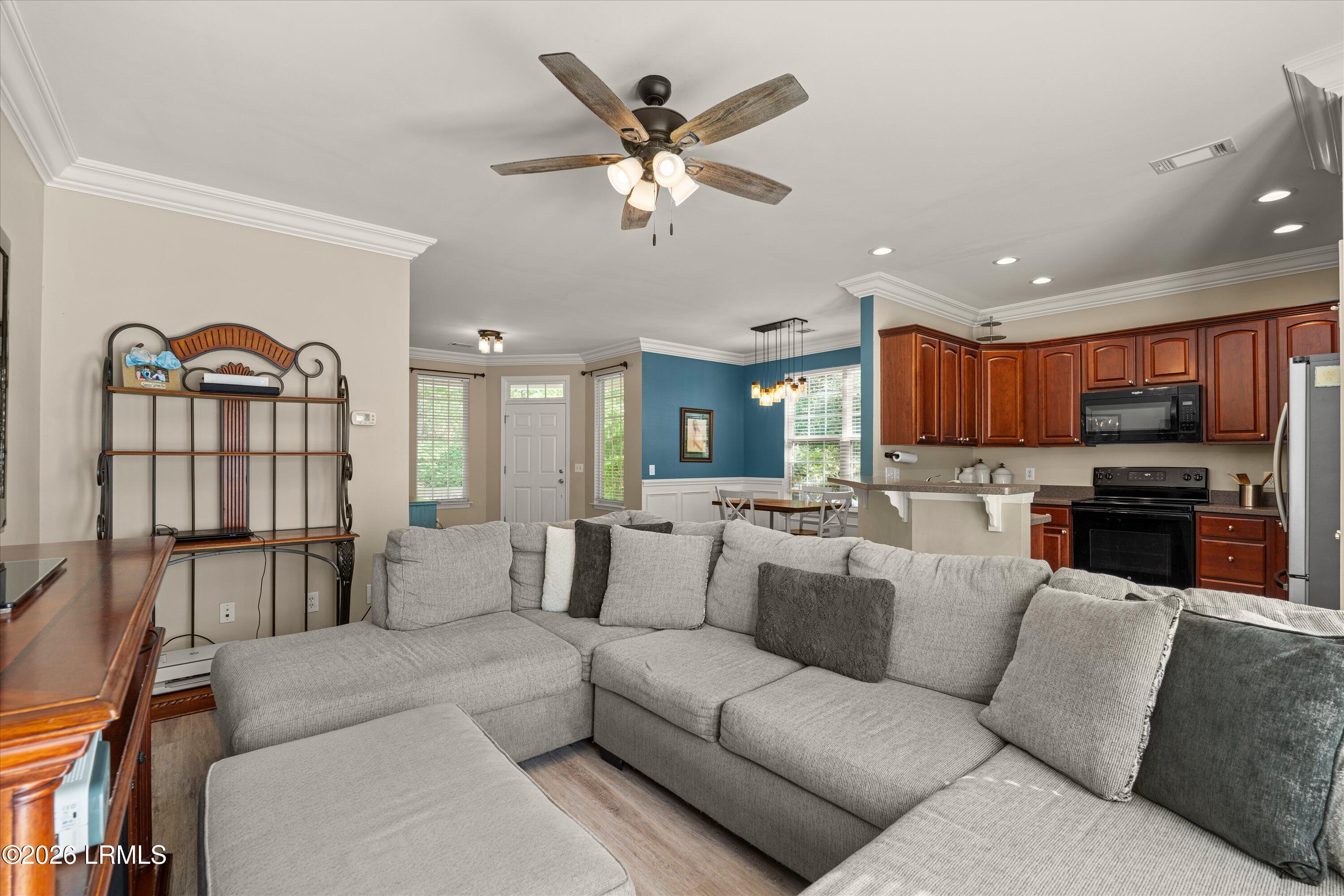 6 Ironwood Circle