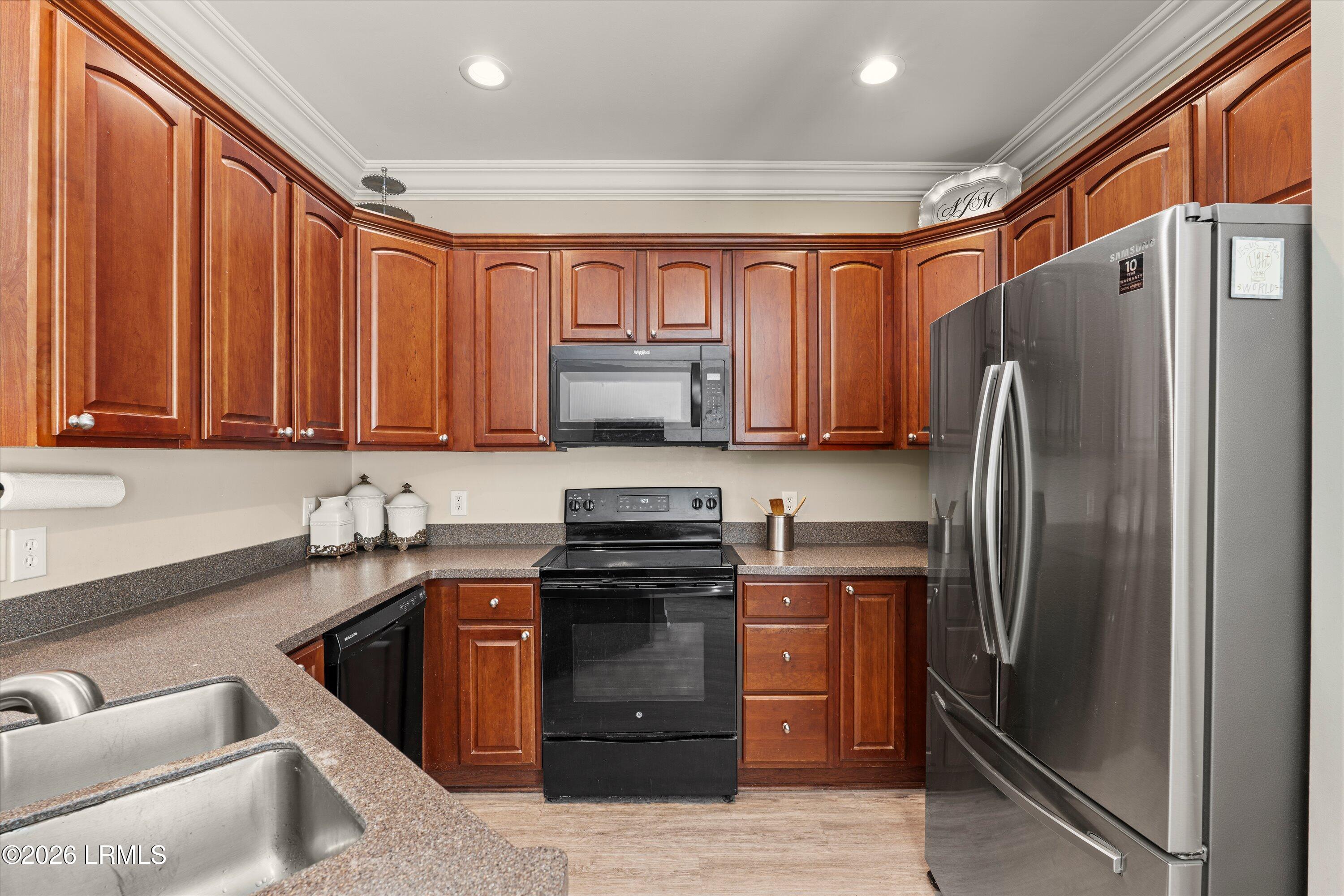 6 Ironwood Circle