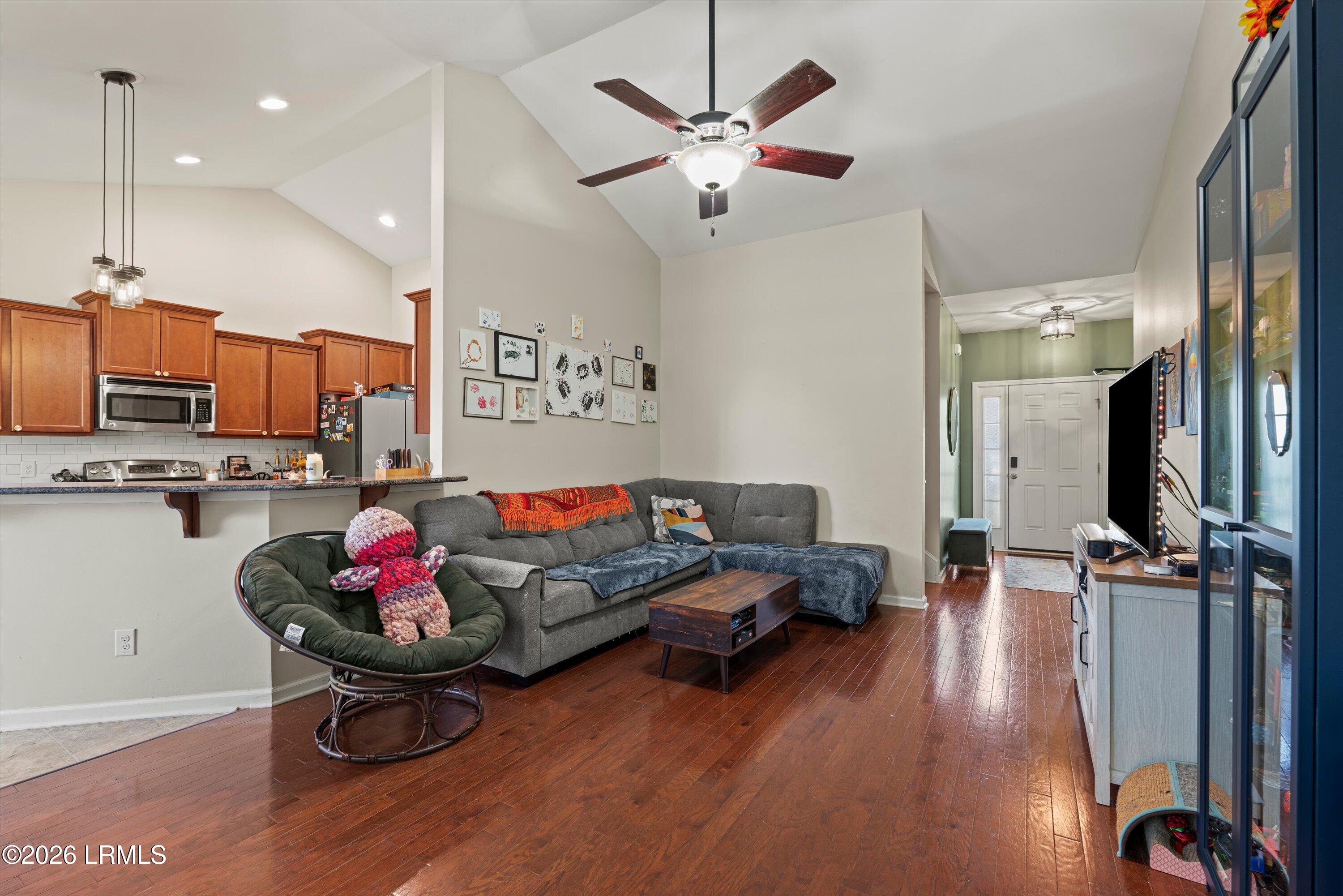 17 Congaree Way