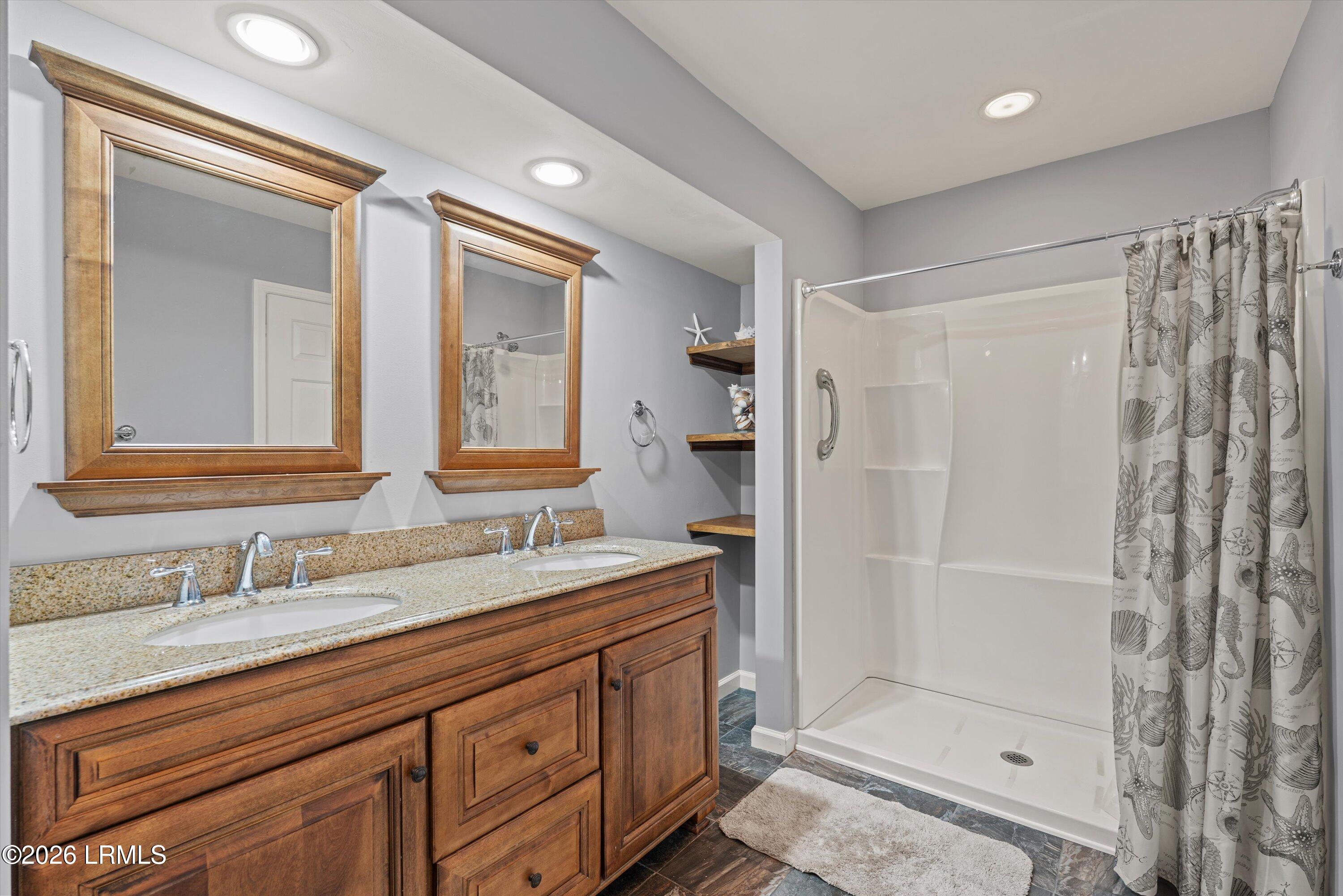 17 Lake Forest Drive 3347