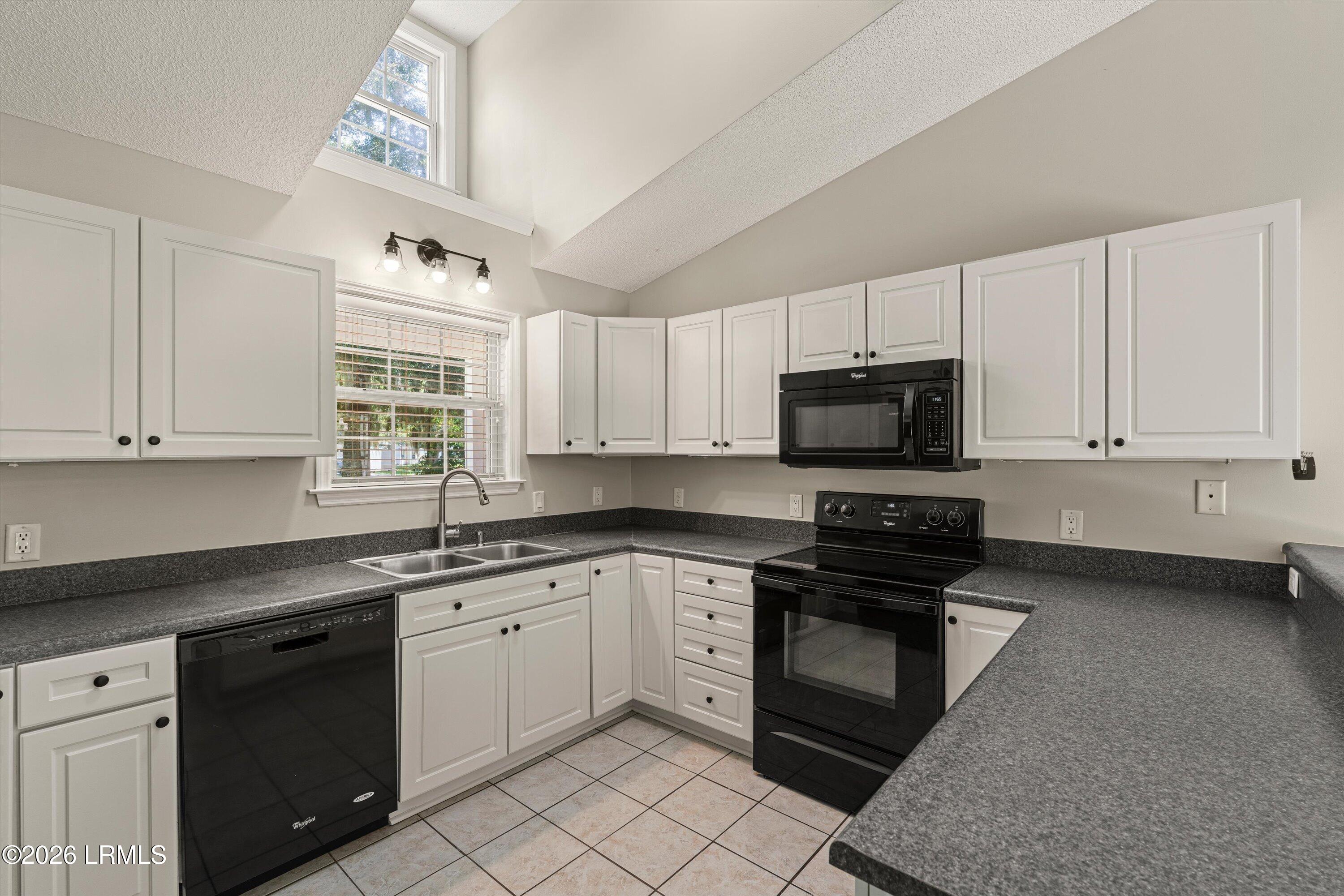 15 Brickman Way
