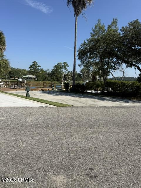 43 Jenkins Island Road 56