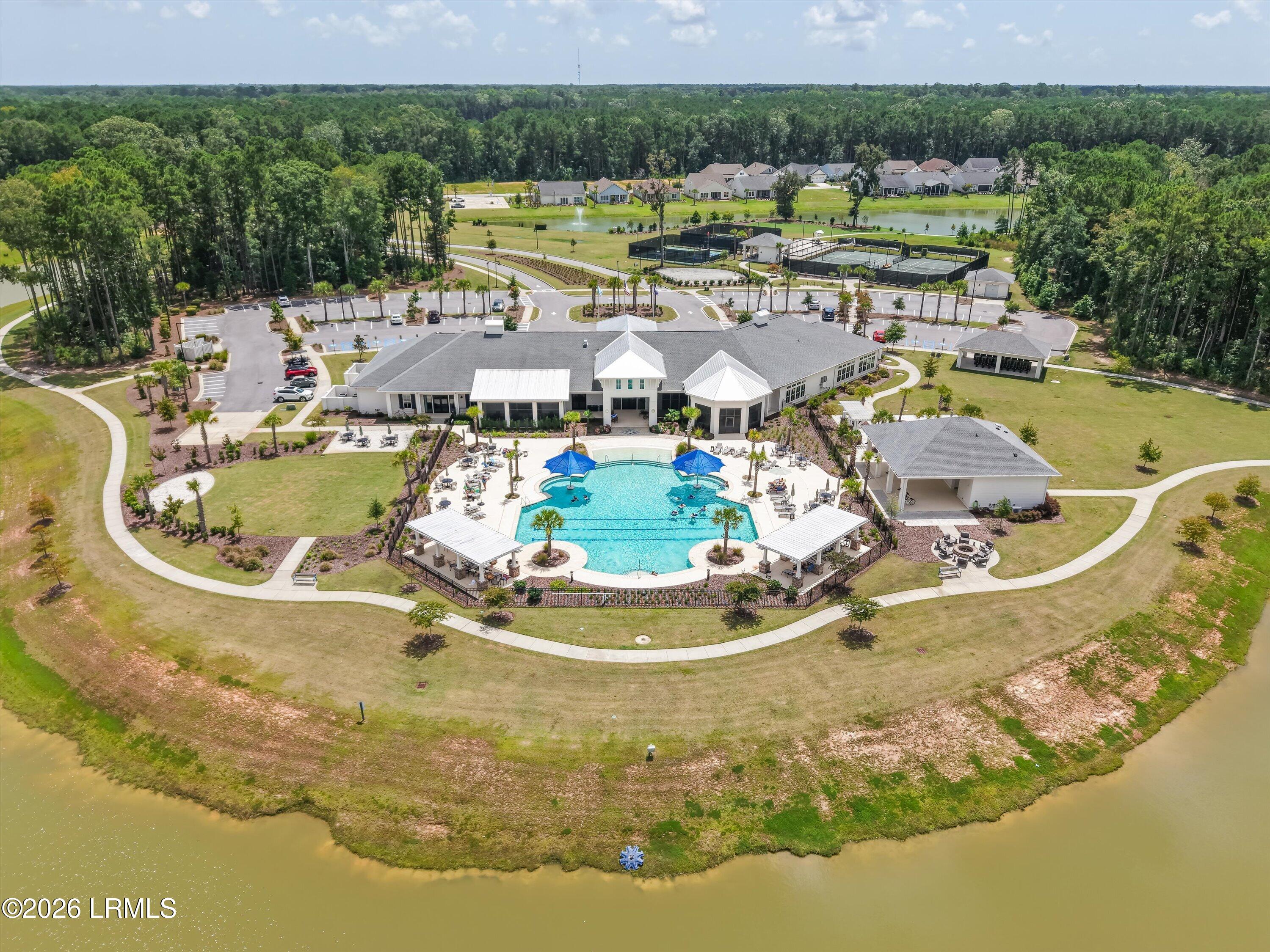 23 Idlewood Court
