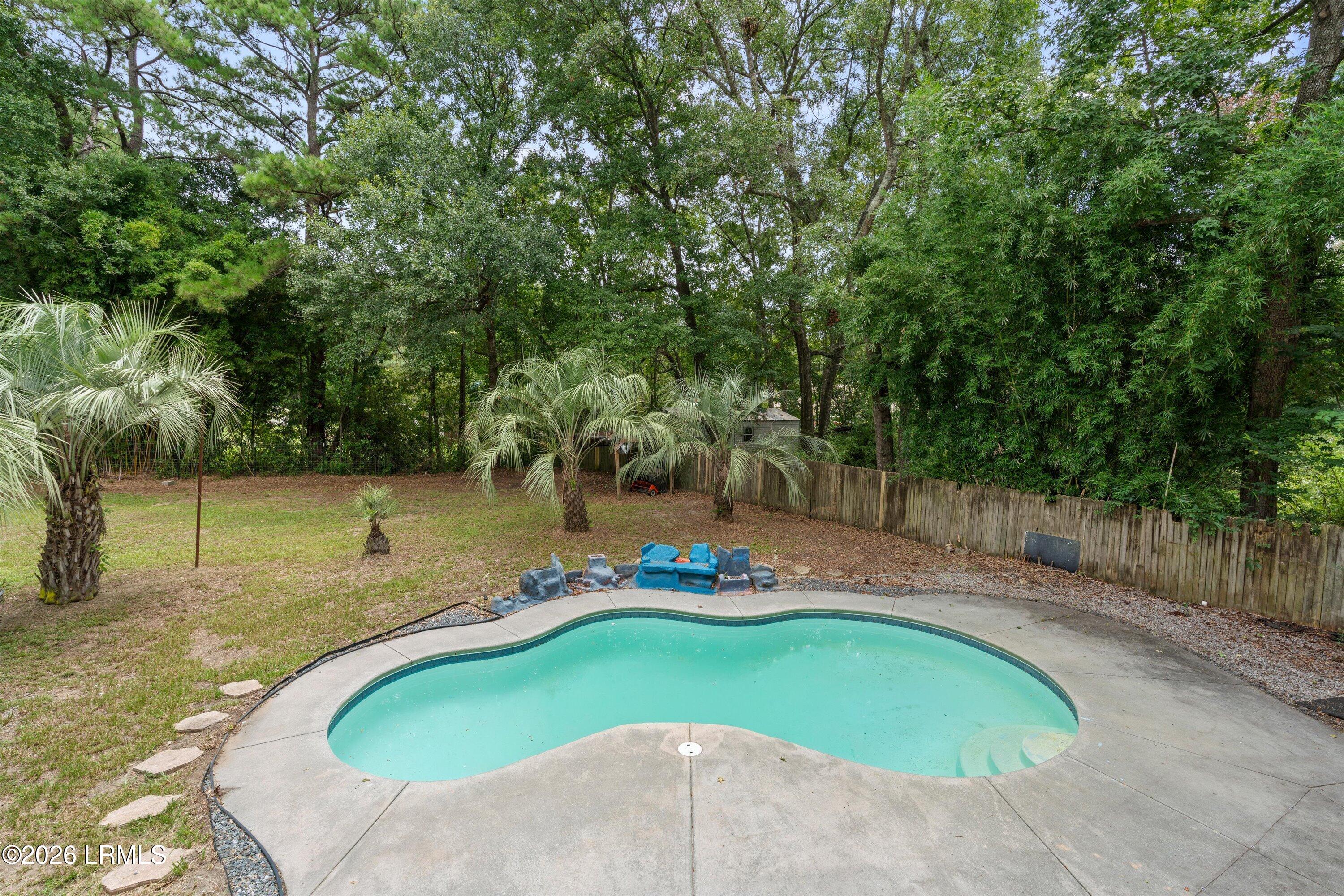 4309 Pinewood Circle