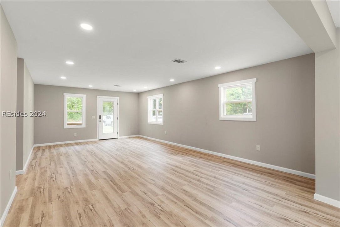5 Castle Rock Road
