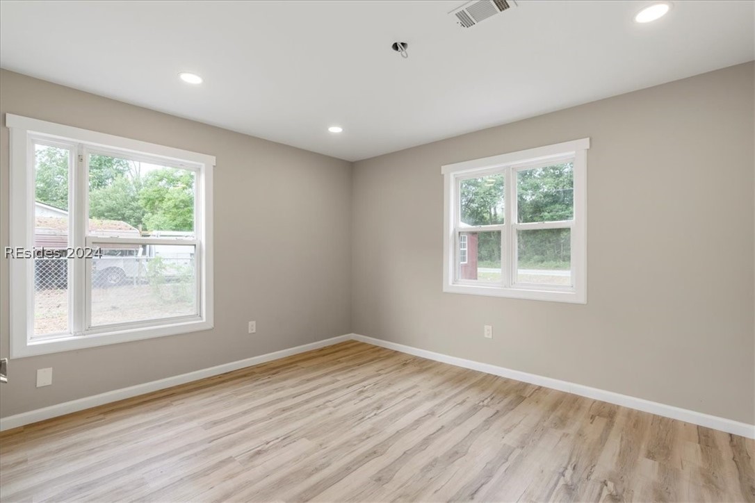 5 Castle Rock Road