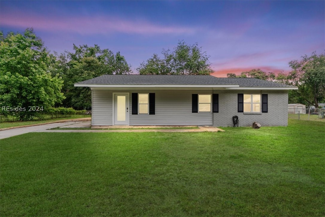 5 Castle Rock Road