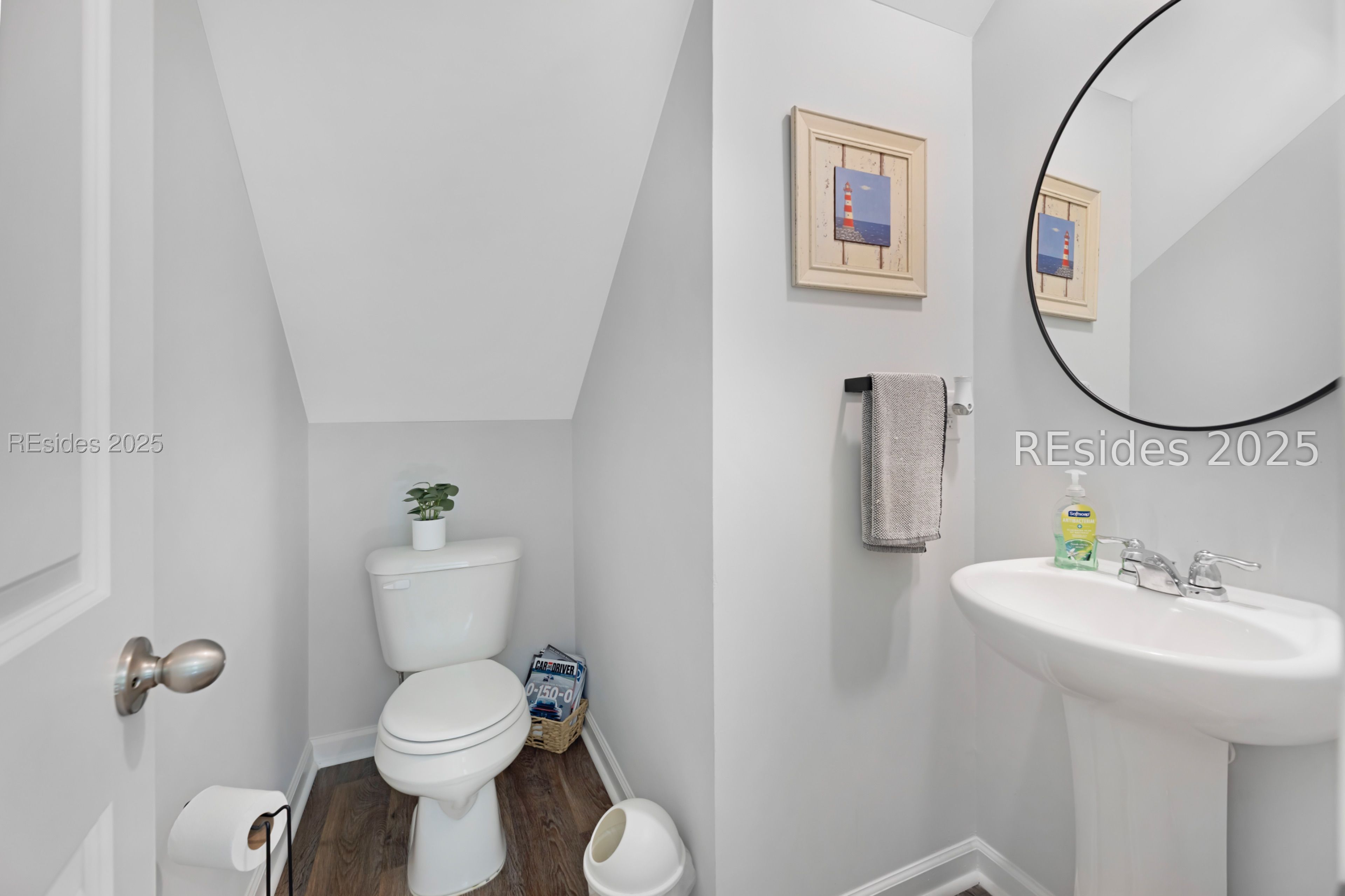 89 Amber Court