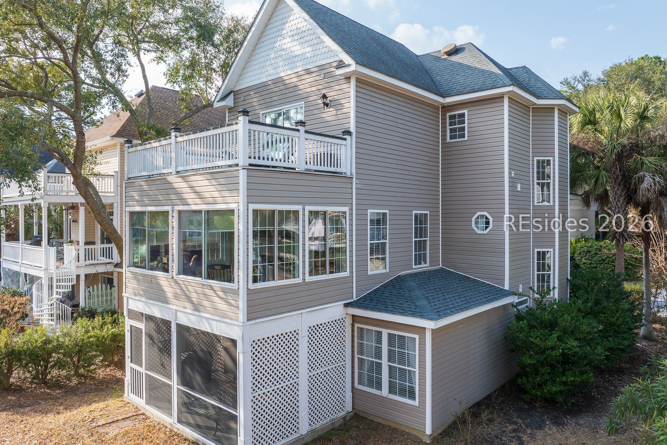 77 Victoria Square Drive