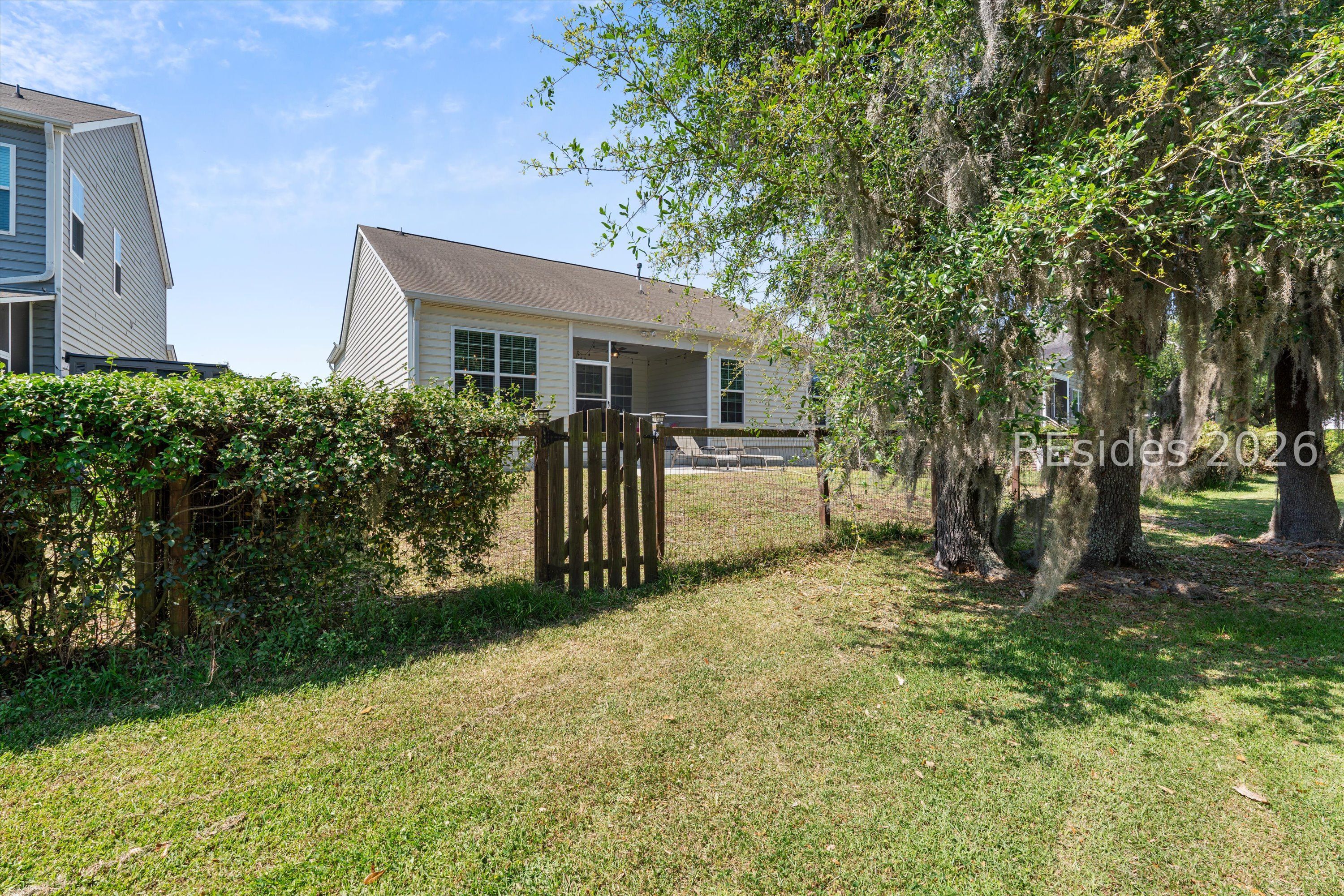 17 Congaree Way