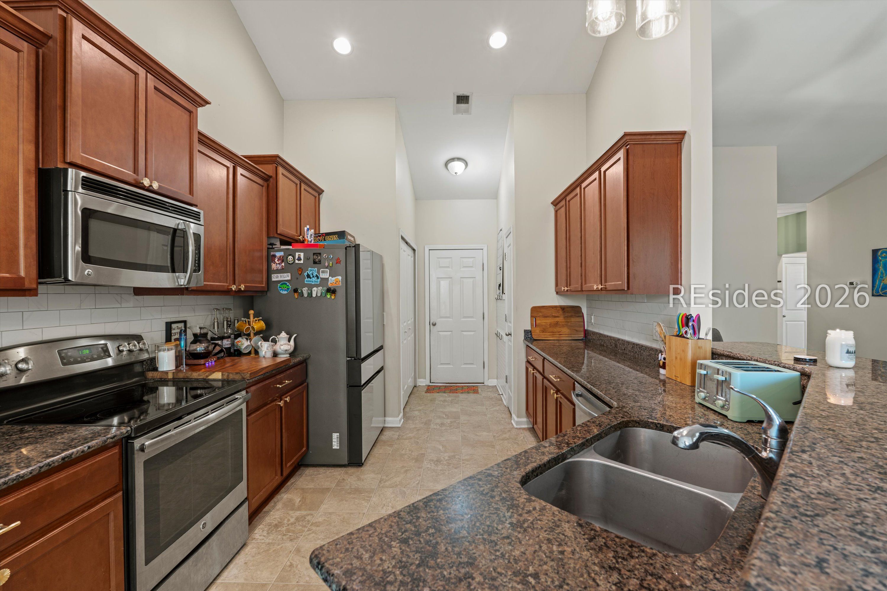 17 Congaree Way