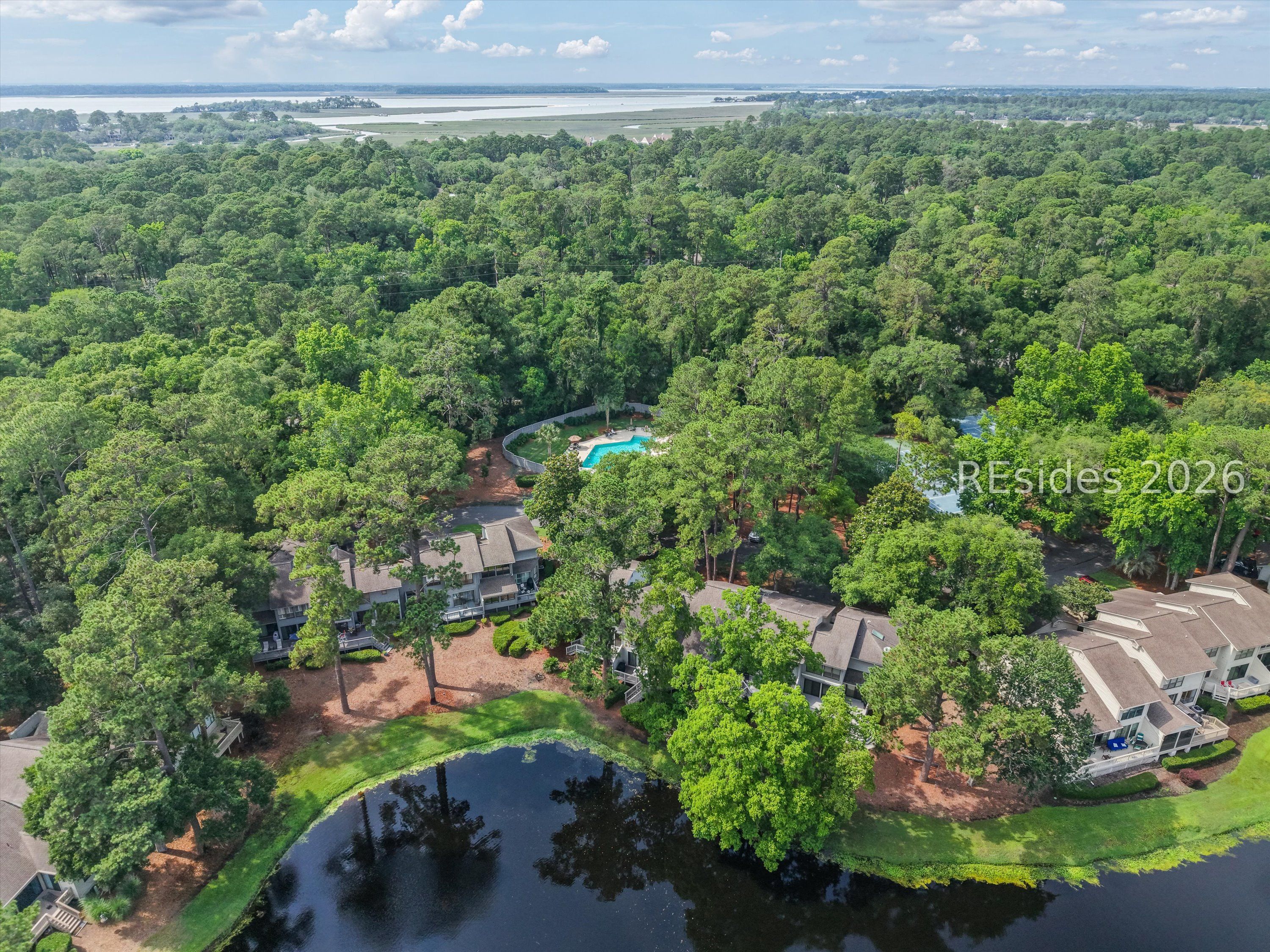 17 Lake Forest Drive Unit: APT 3347