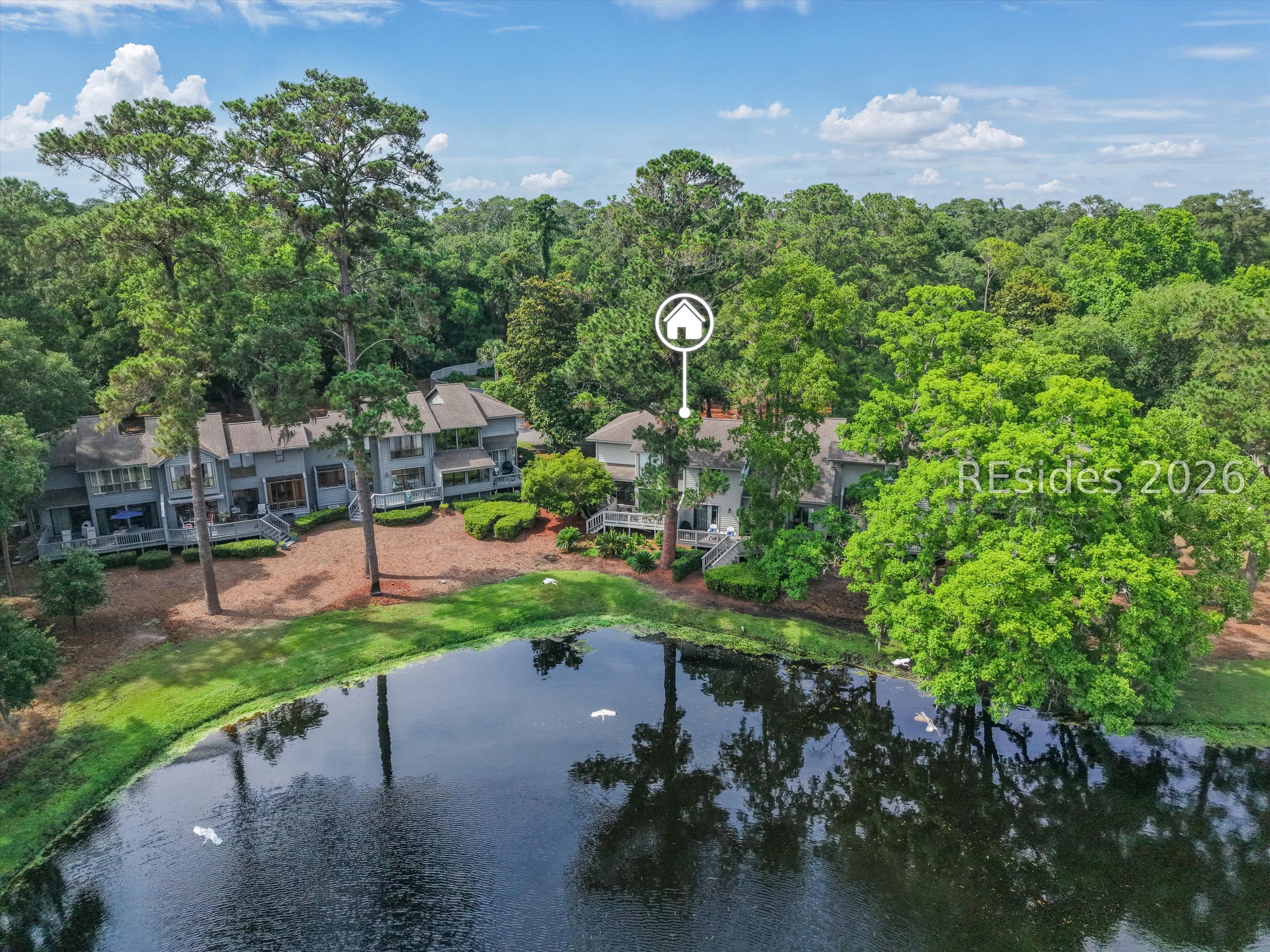 17 Lake Forest Drive Unit: APT 3347
