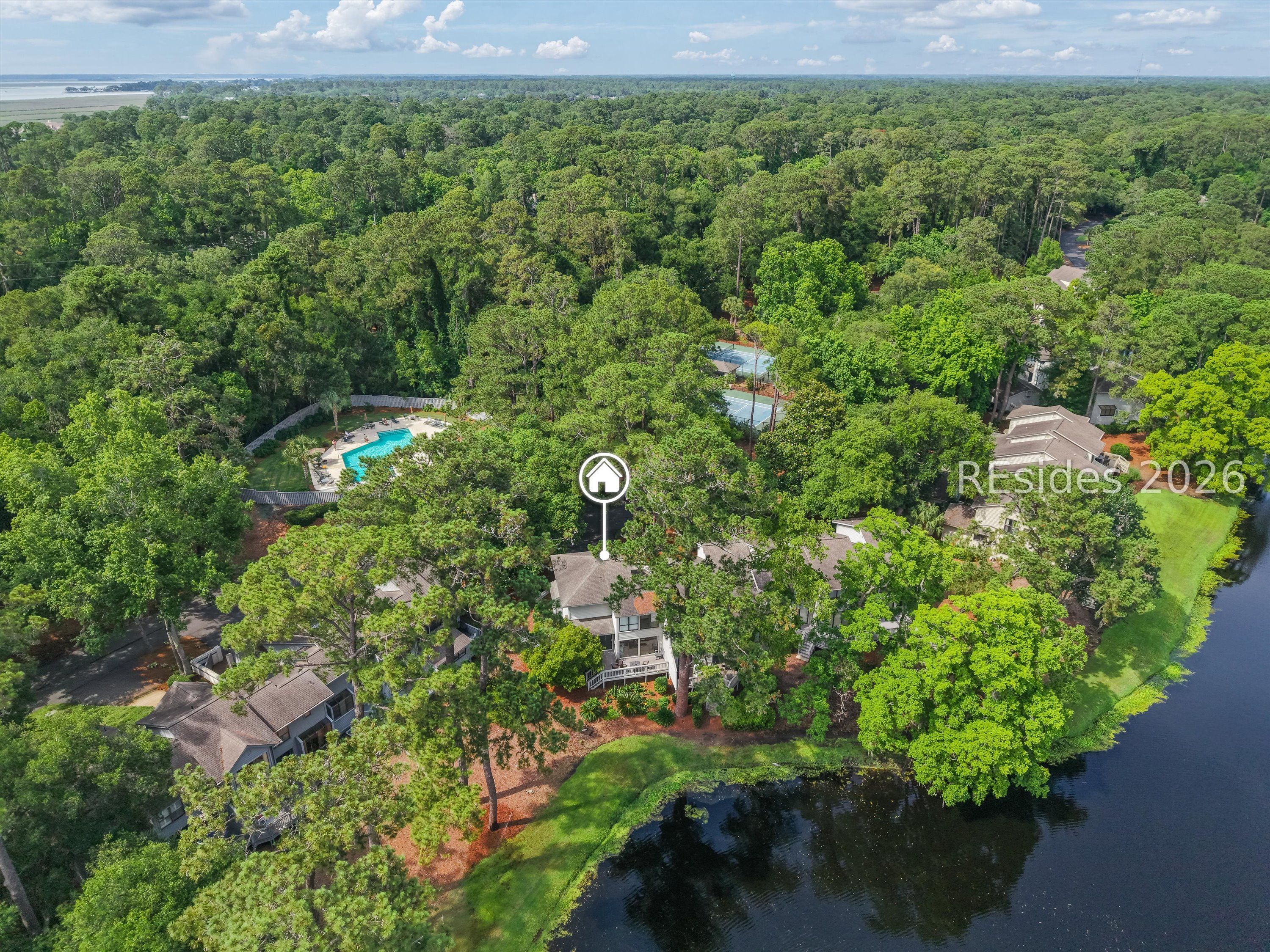 17 Lake Forest Drive Unit: APT 3347