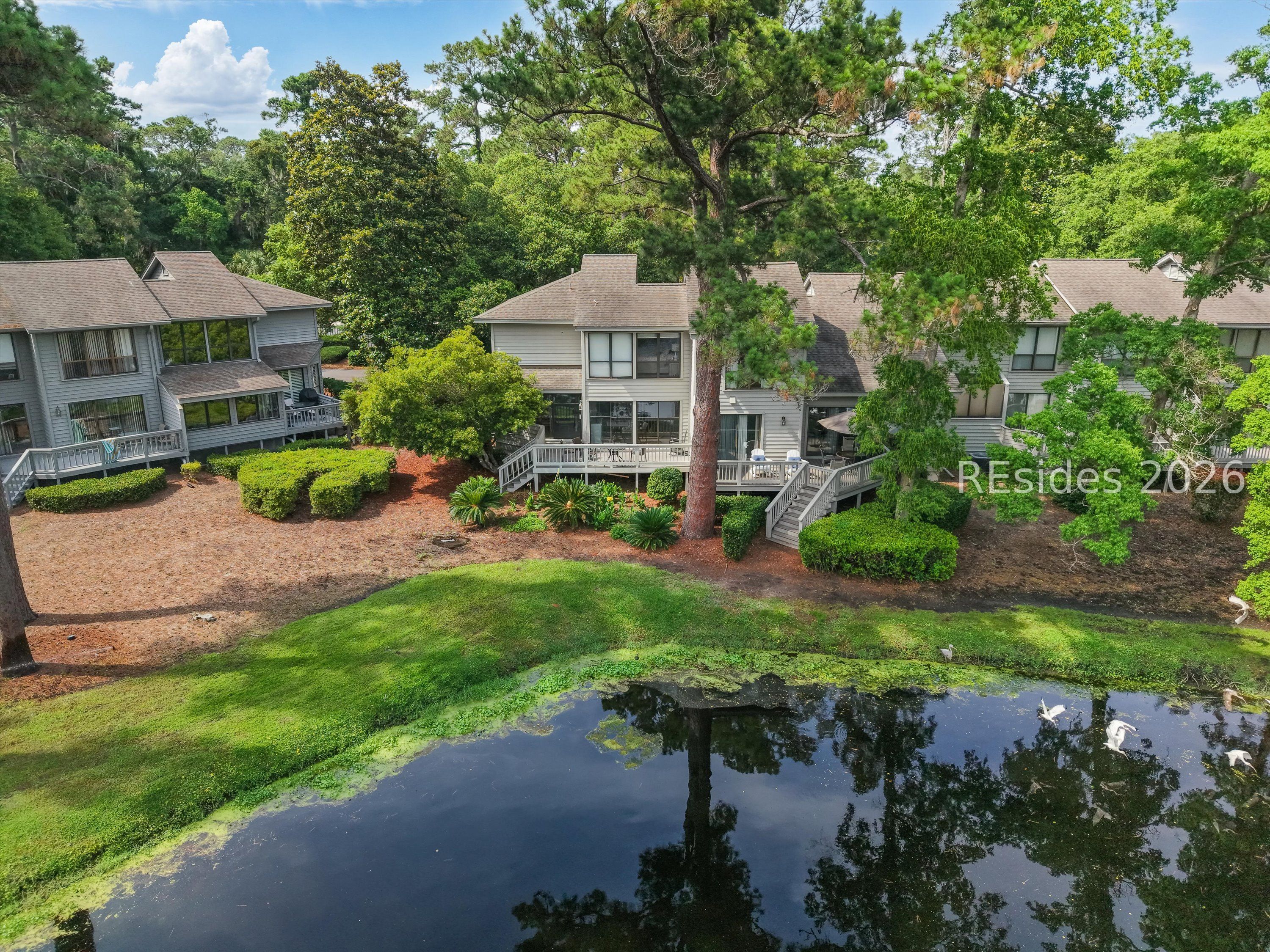17 Lake Forest Drive Unit: APT 3347